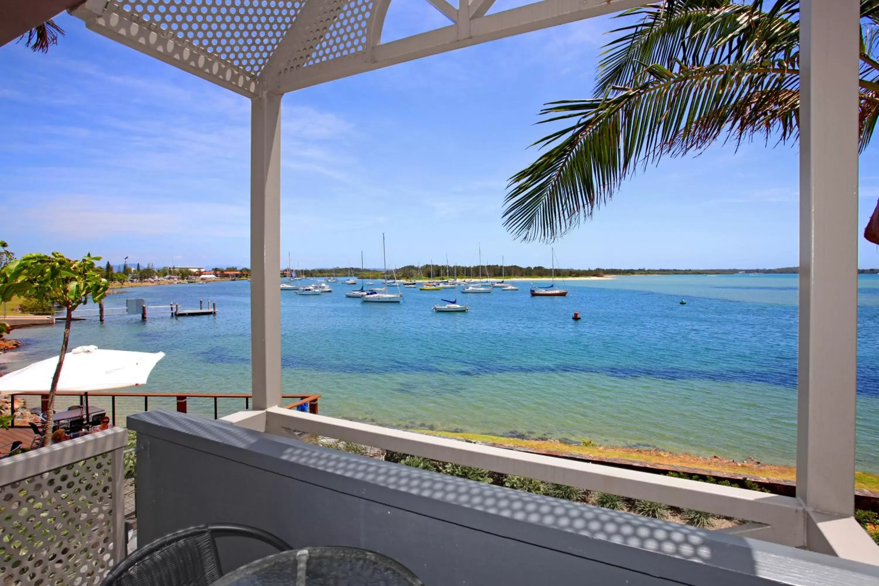 Balcony/Terrace, Sea View in Comfort Resort Waters Edge
