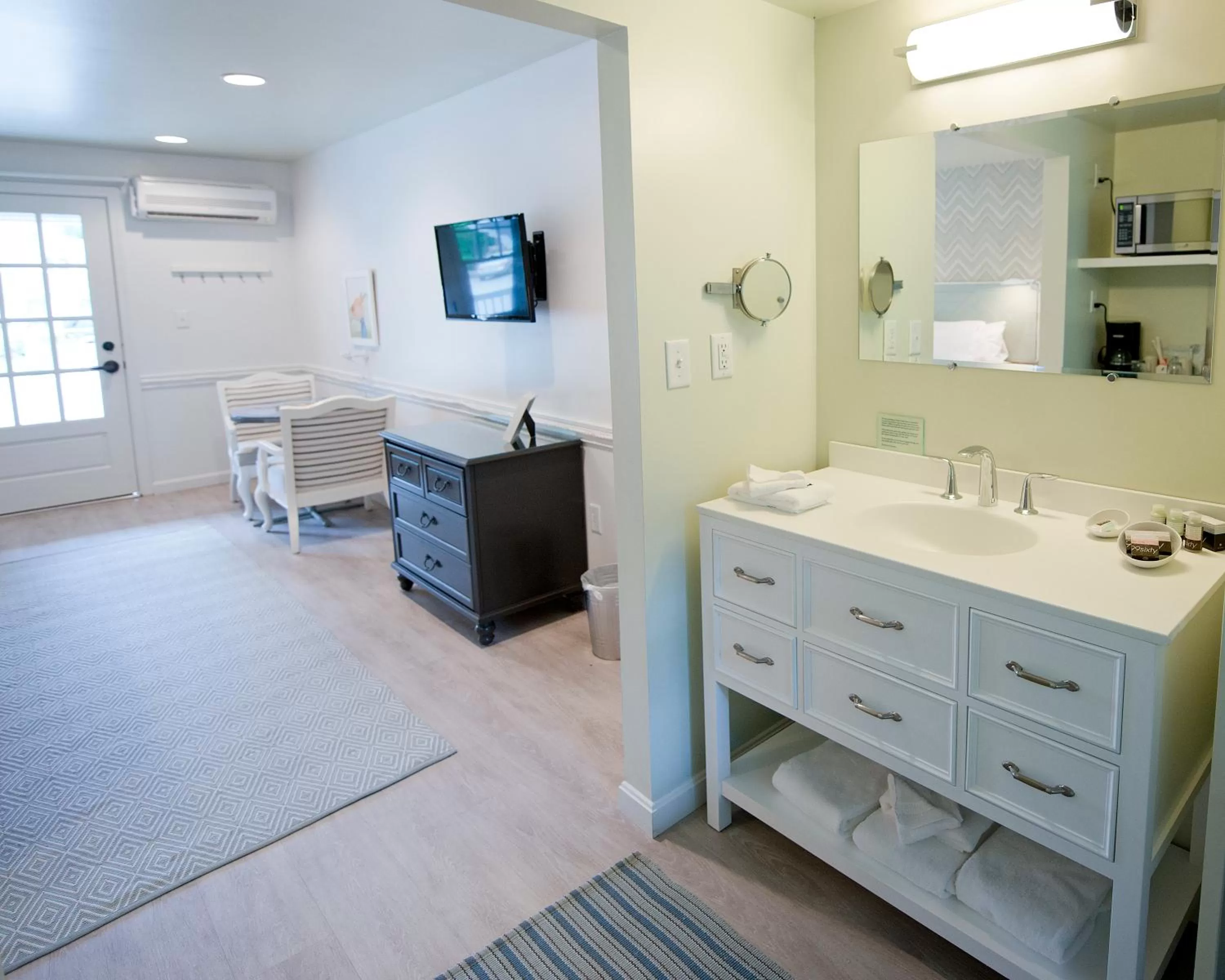 Bathroom in The Lodge on the Cove