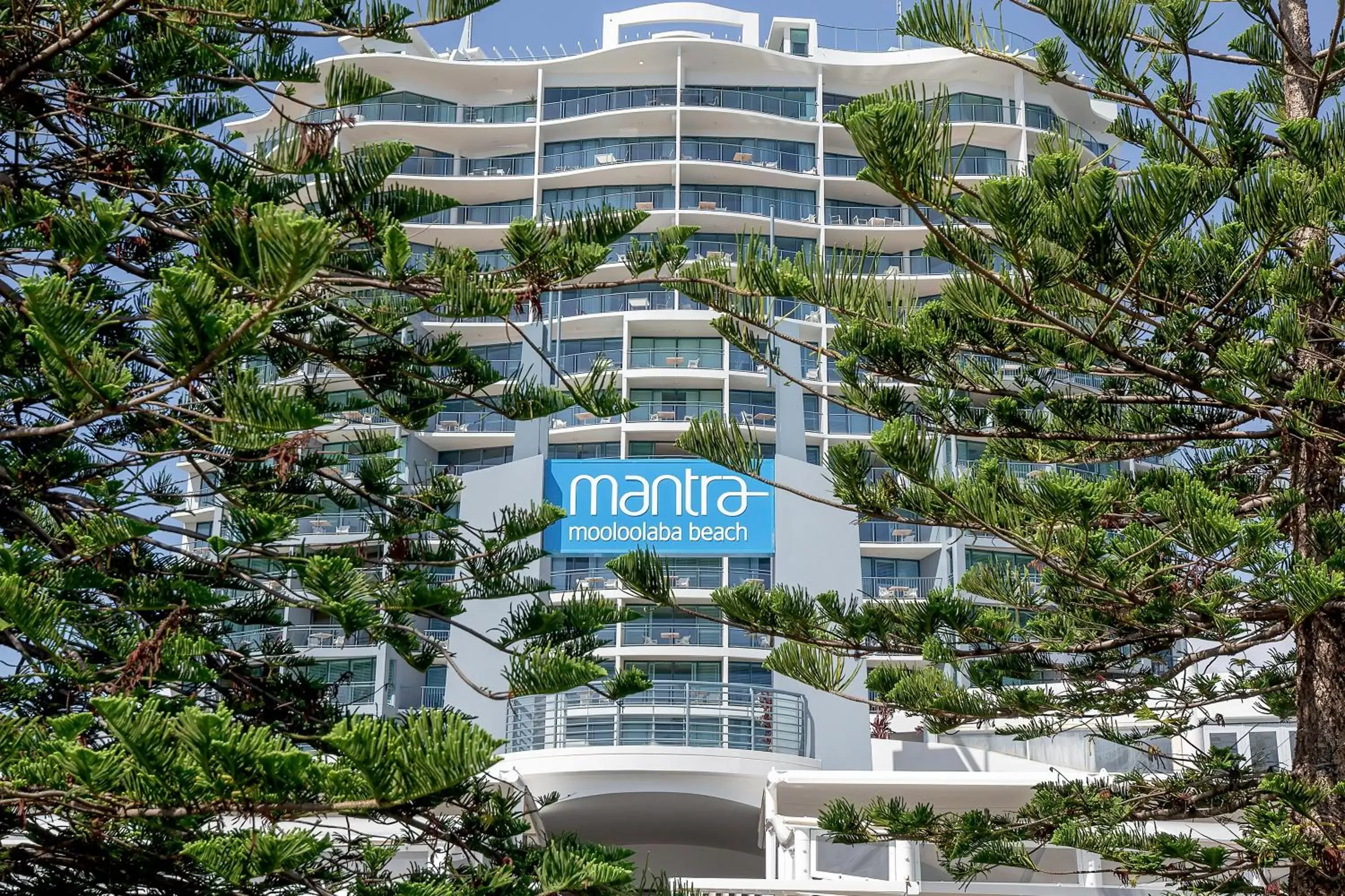 Property building in Mantra Mooloolaba Beach Property building in Mantra Mooloolaba Beach