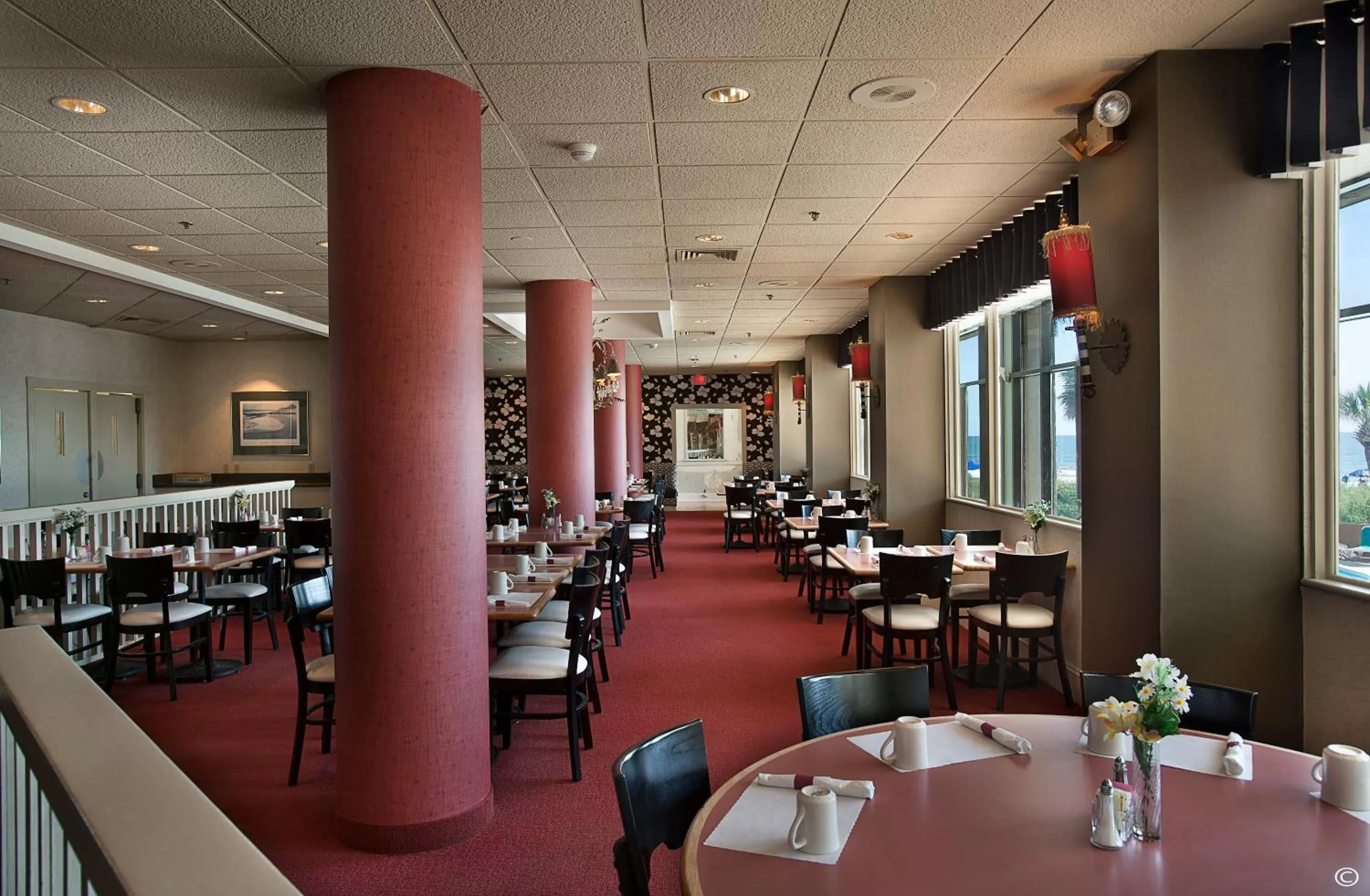 Restaurant/places to eat in Beach Cove Resort