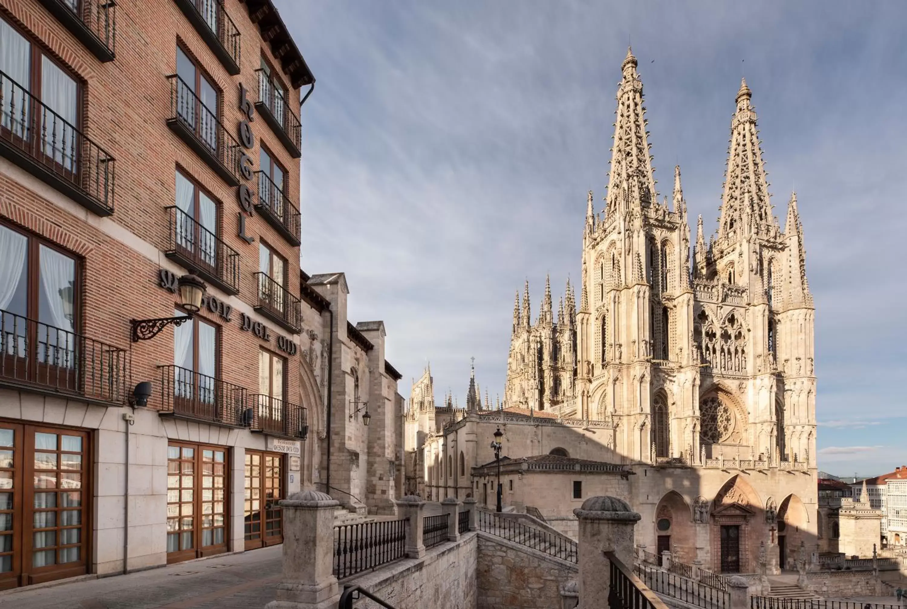 Street view in Crisol Mesón del Cid Street view in Crisol Mesón del Cid