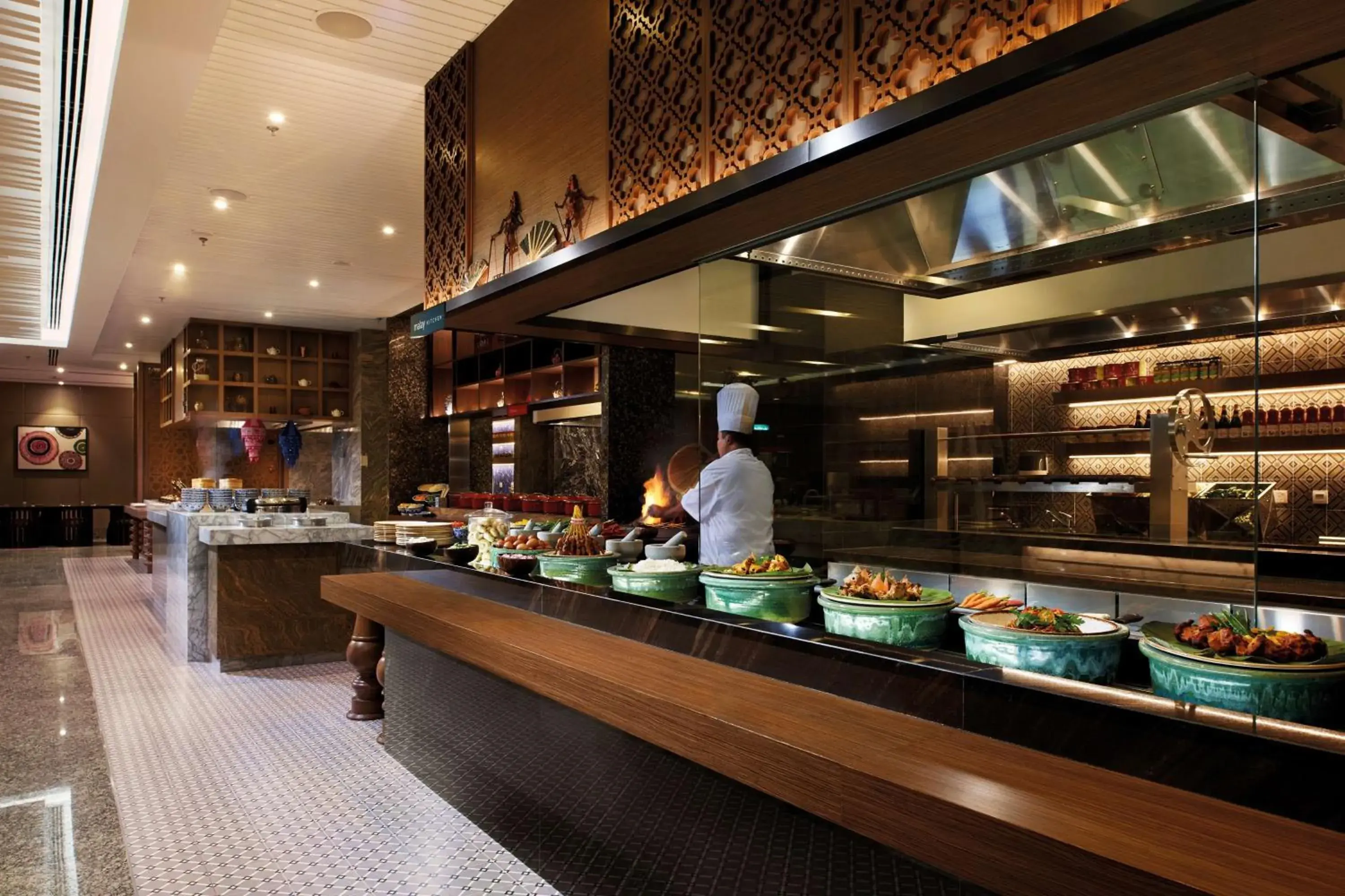 Restaurant/places to eat in Doubletree By Hilton Shah Alam I-City
