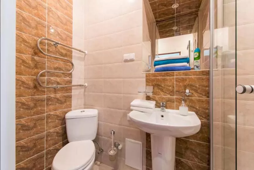 Toilet in Tallinn City Apartments Residence