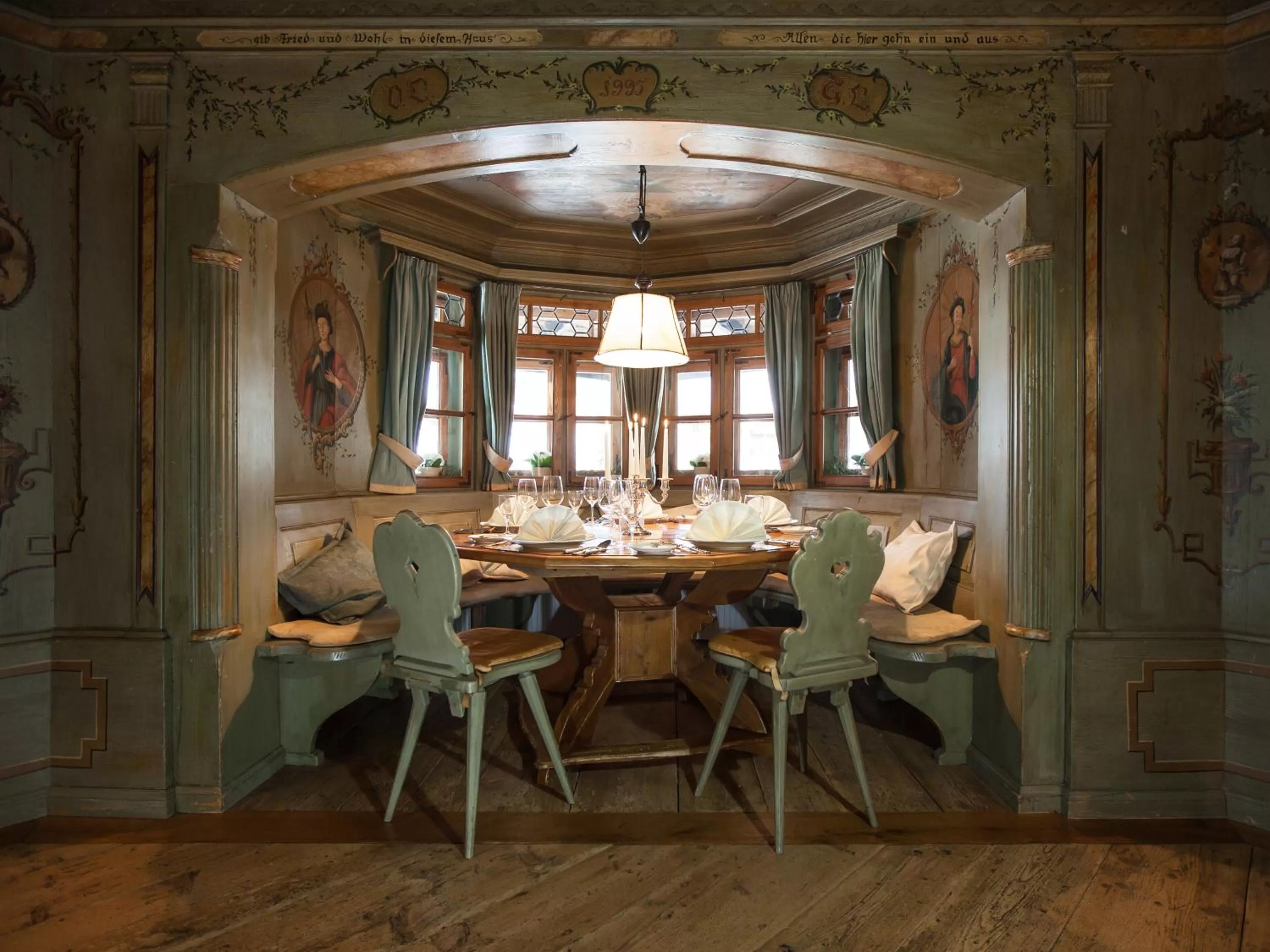 Restaurant/places to eat in Parkhotel Oberstaufen