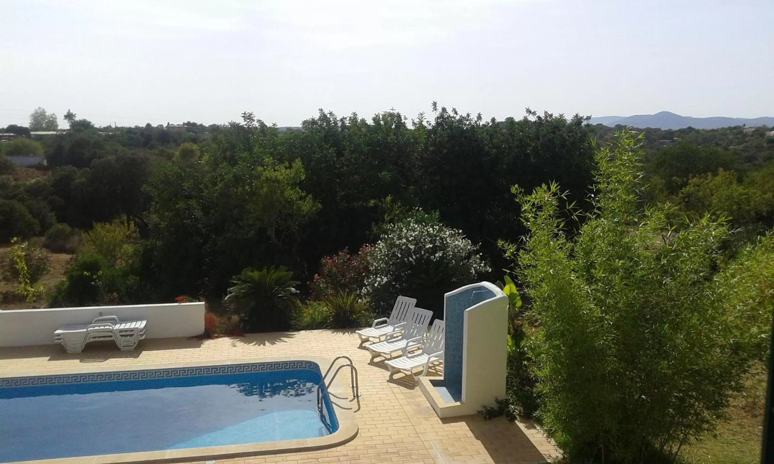 Communal lounge/ TV room in Casa dos Ventos
