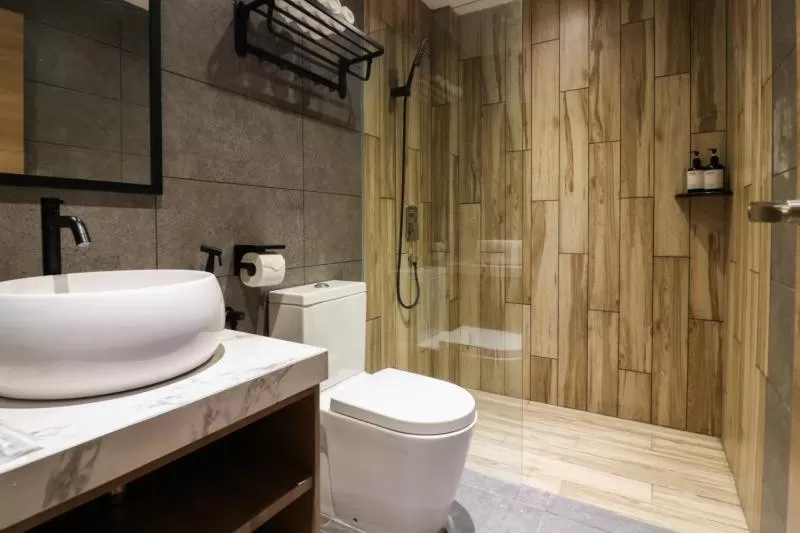 Shower in The NINES HOTEL Malacca