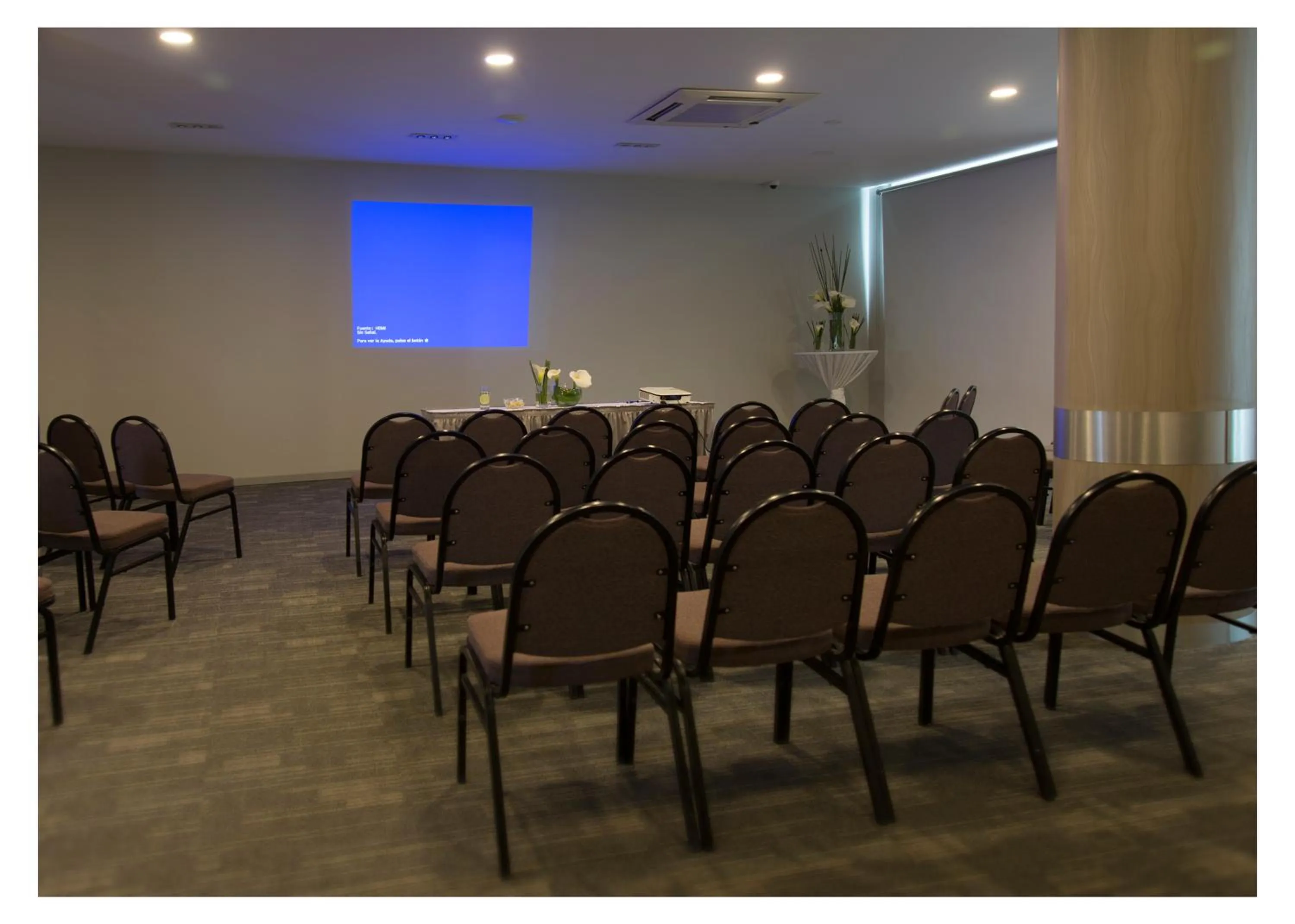 Business facilities in Casa Grande Suites