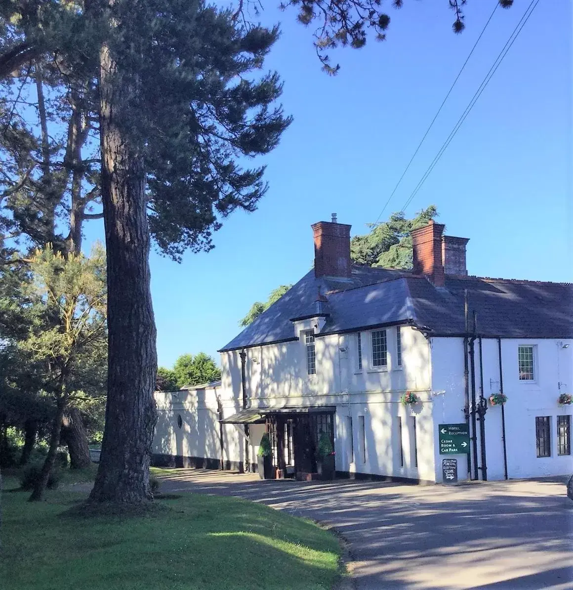 Property Building in Manor Parc Hotel