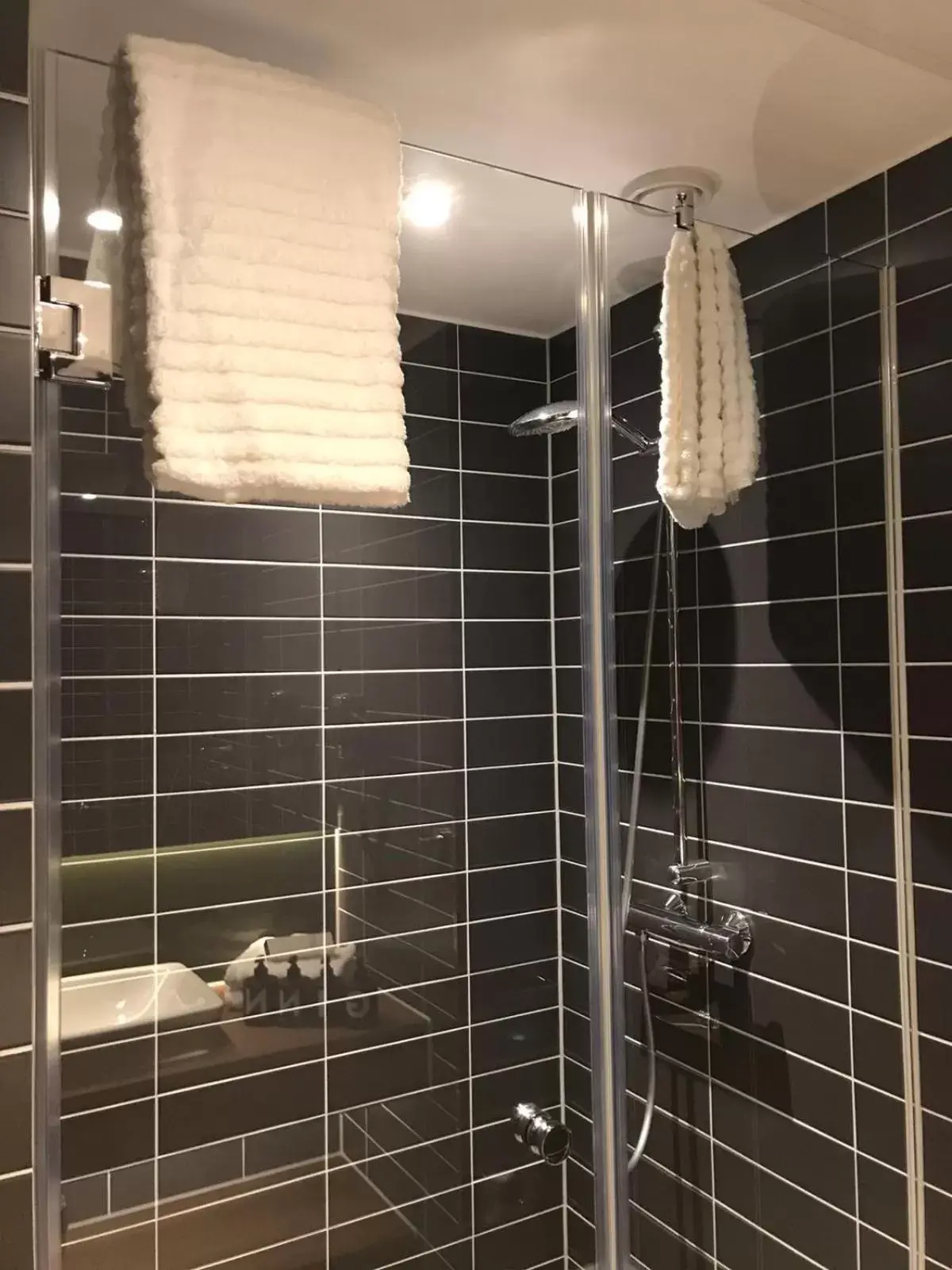Bathroom in GINN City and Lounge Ravensburg