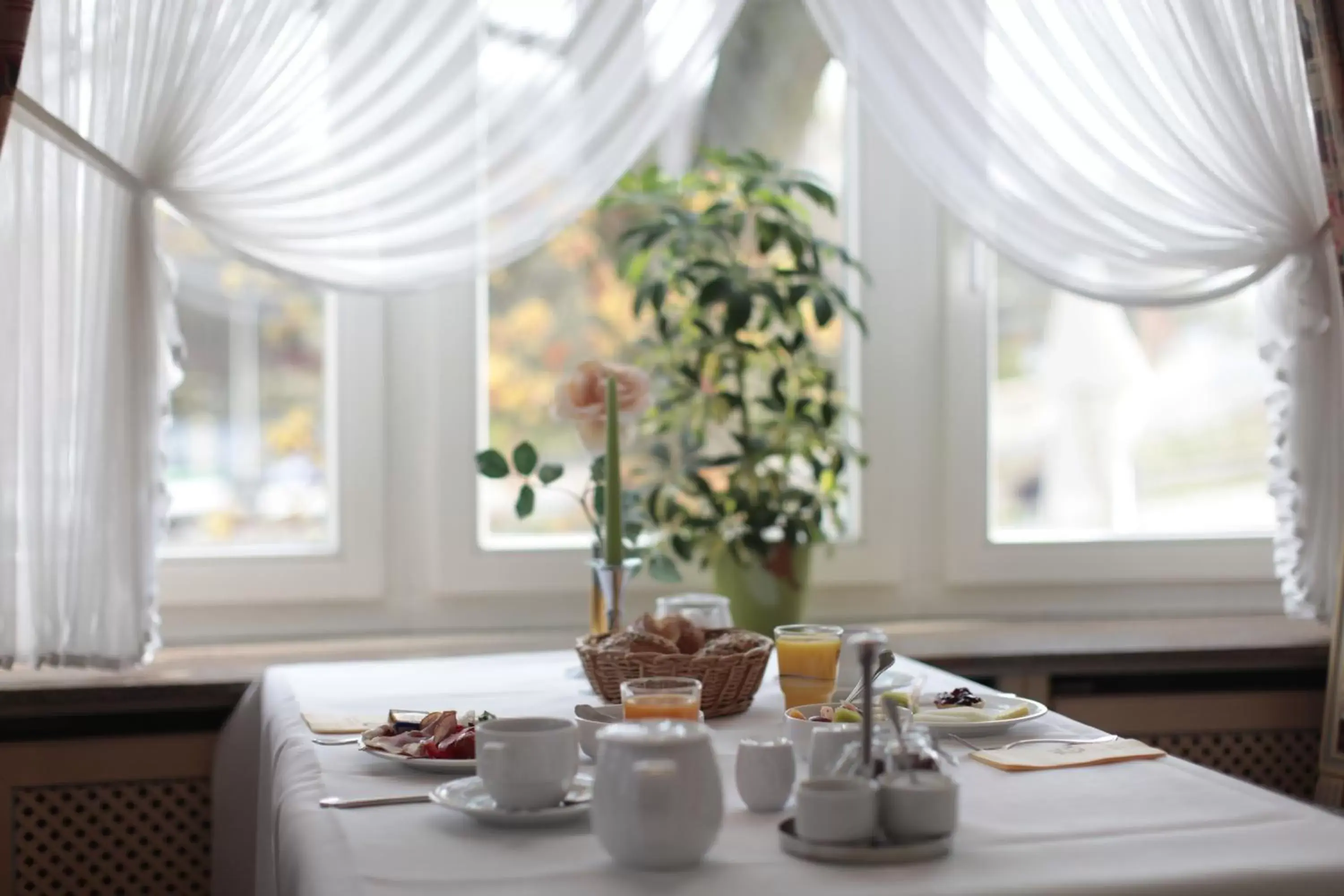 Breakfast, Restaurant/Places to Eat in Hotel Niedersächsischer Hof