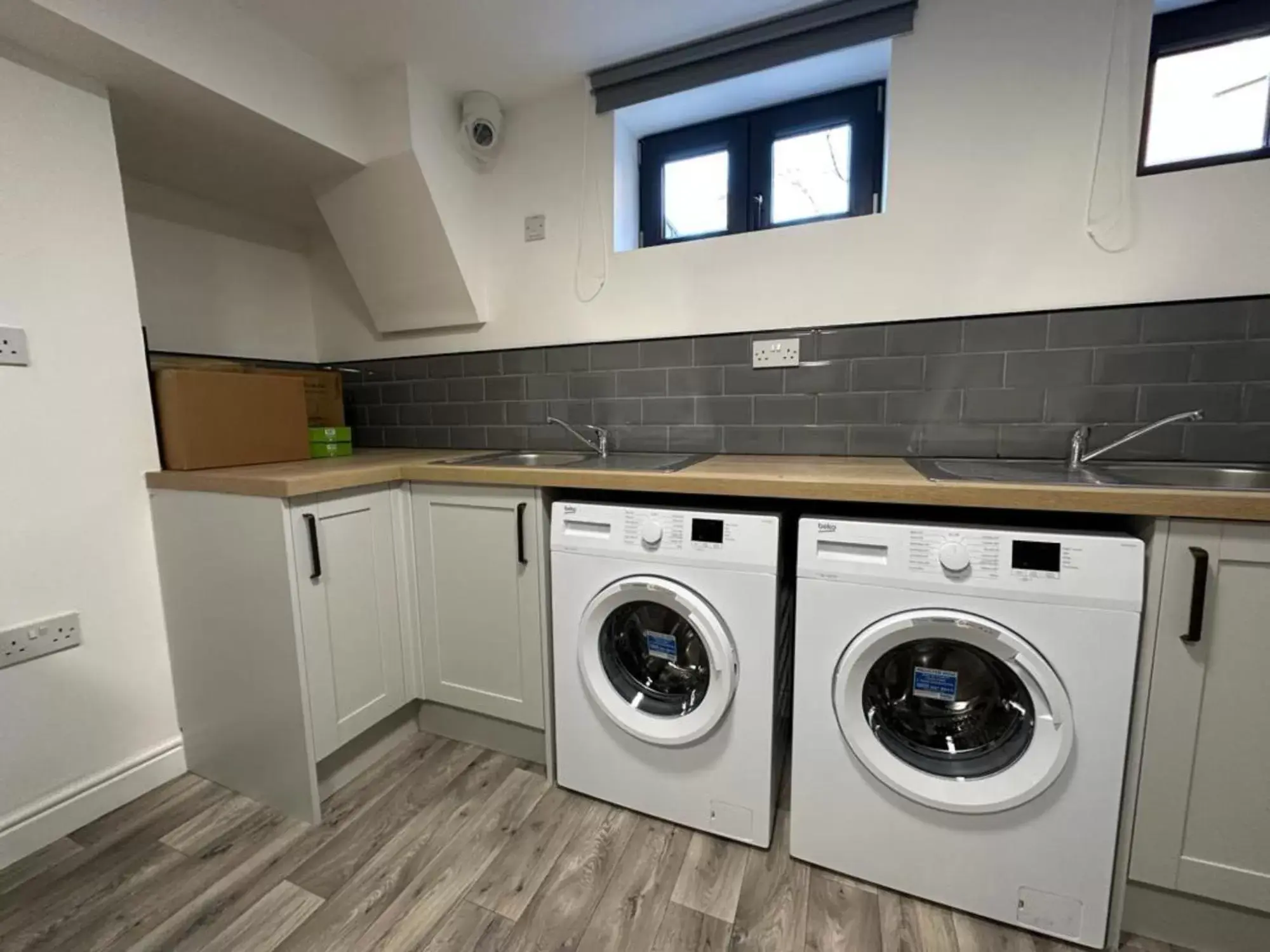 Kitchen/Kitchenette in The Fishpond - Premier Nottingham Studios