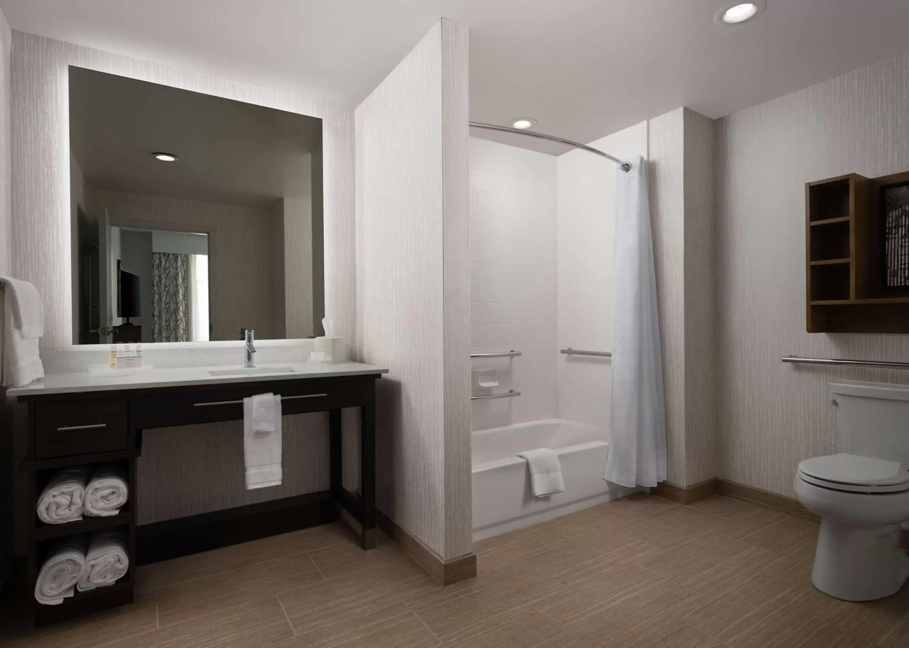 Bathroom in Homewood Suites By Hilton Jackson Fondren Medical District