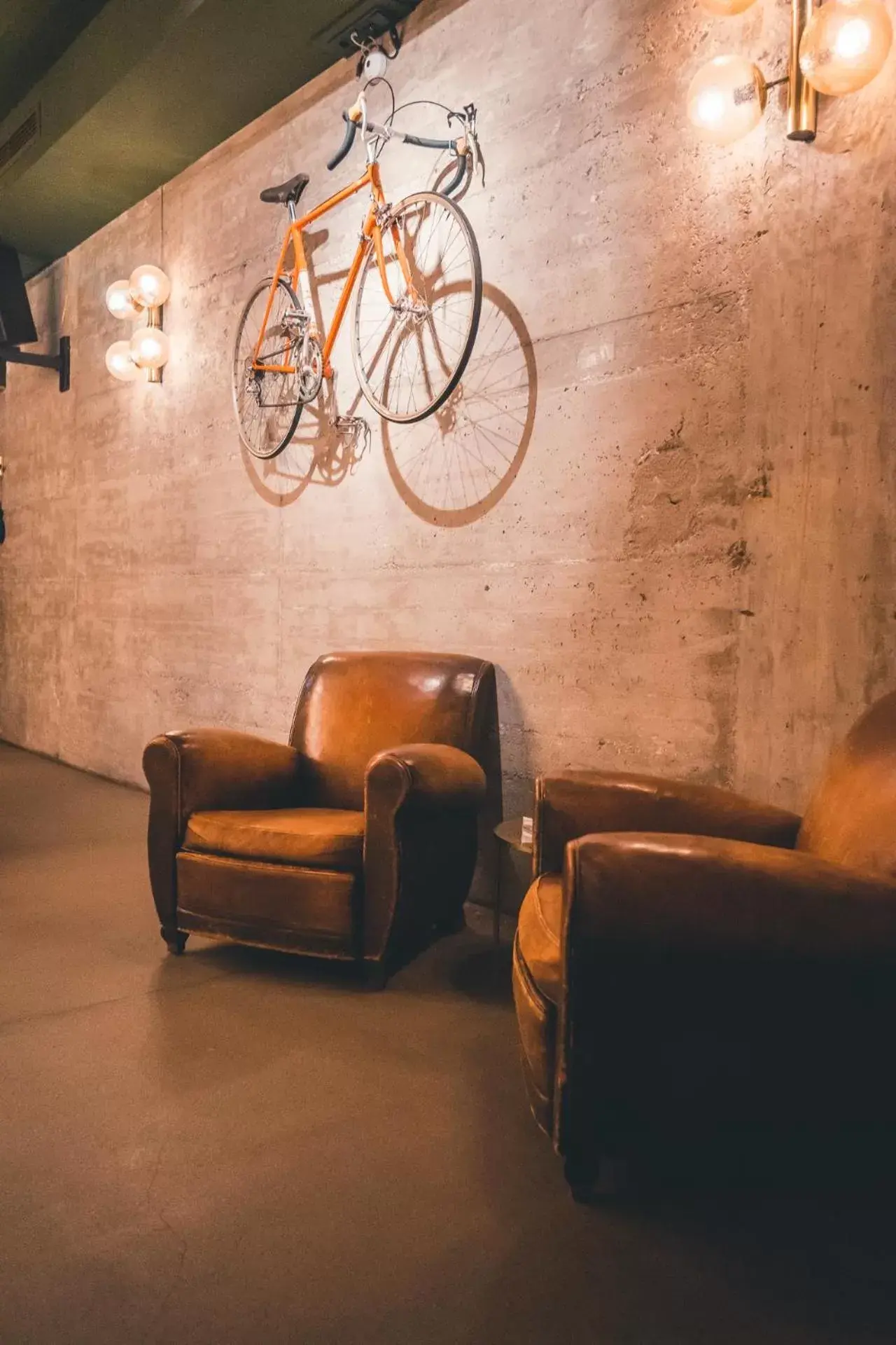 Restaurant/places to eat, Seating Area in Hotel Luis