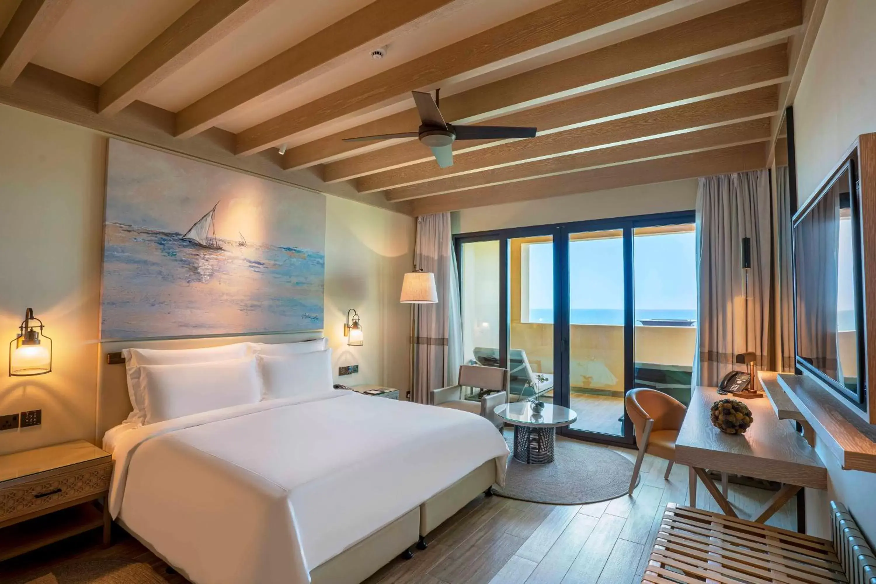 Bed in Saadiyat Rotana Resort and Villas