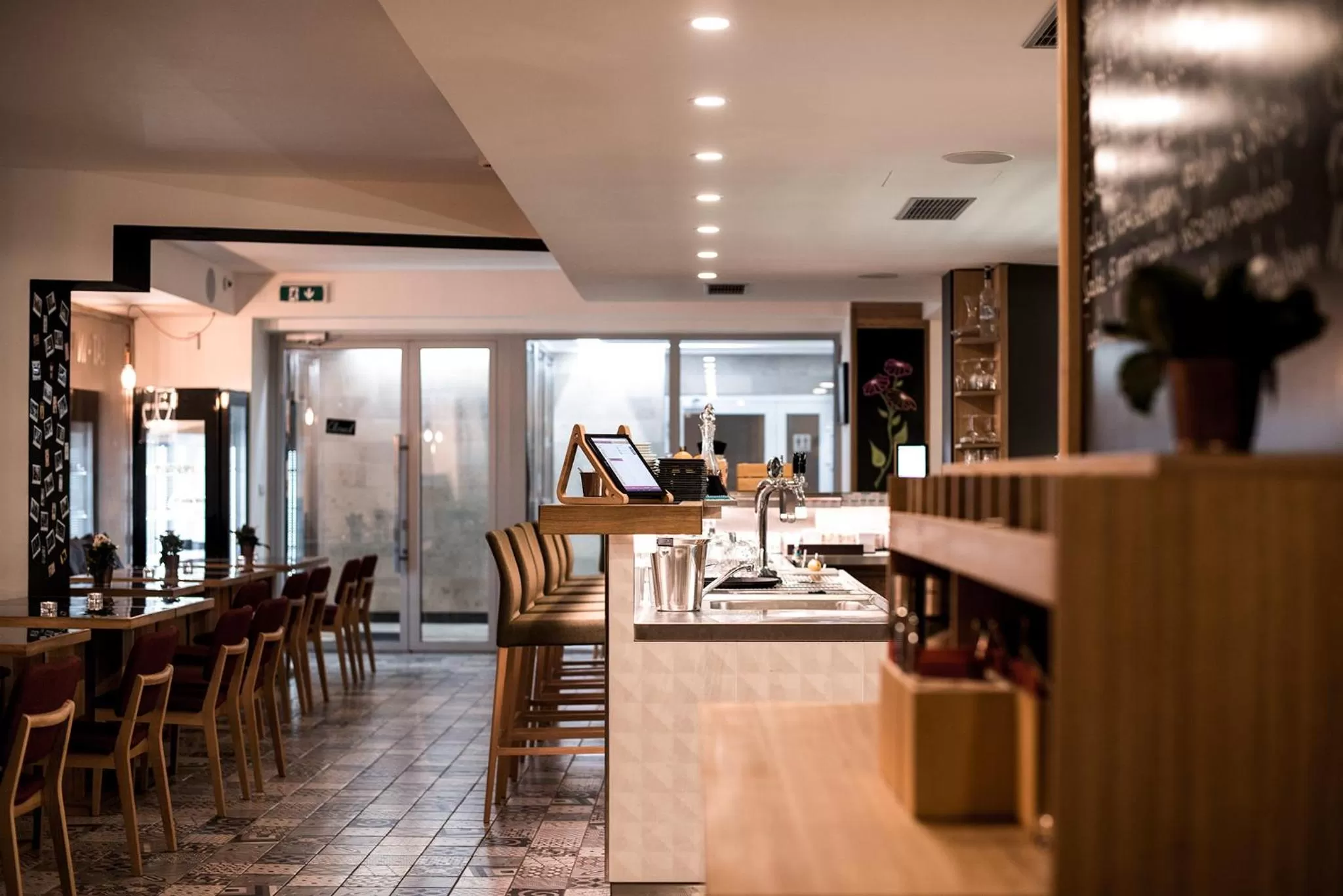 Restaurant/places to eat in Belvedere