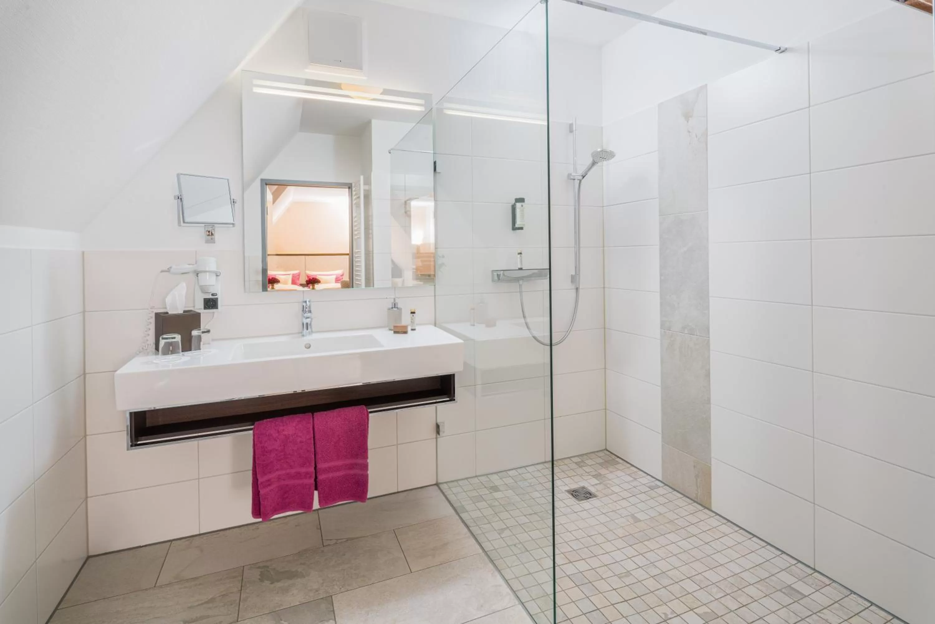 Shower in Schlosshotel Klaffenbach