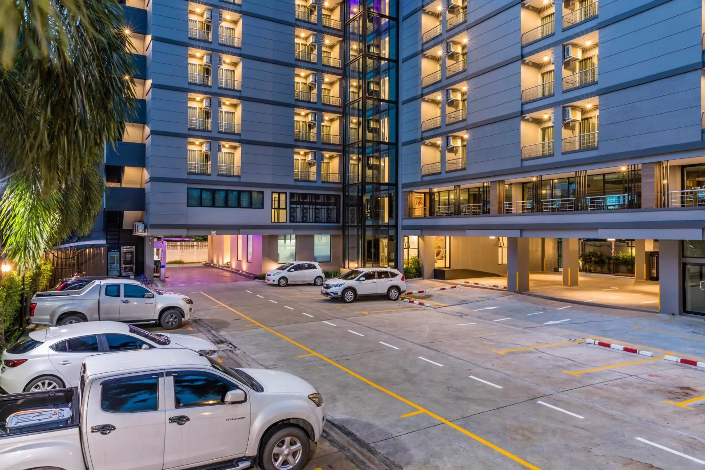 Area and facilities, Property Building in Livotel Hotel Hua Mak Bangkok