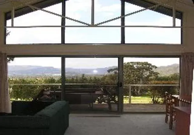 Garden view in Kangaroo Valley Golf and Country Retreat