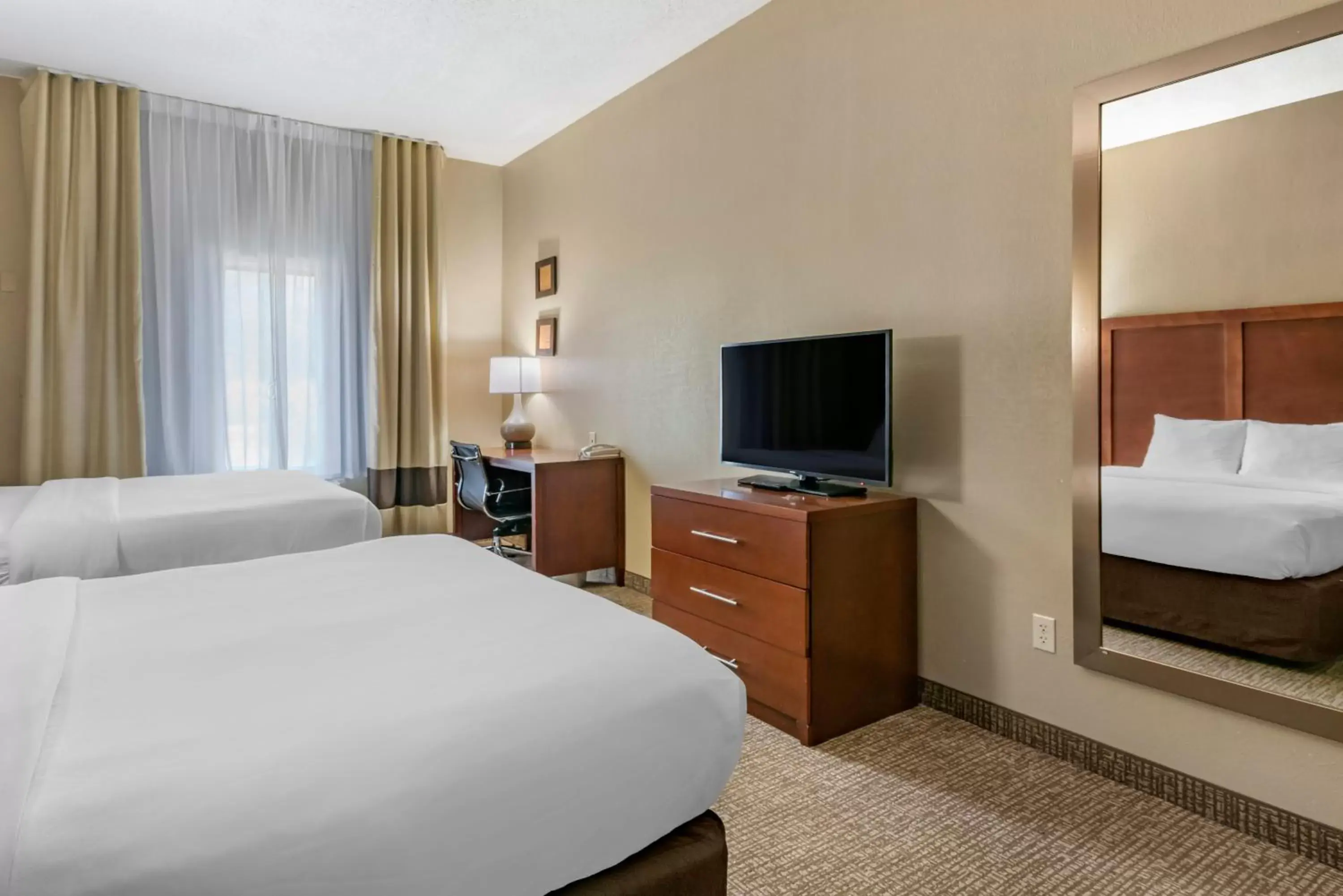 Bedroom in Comfort Inn & Suites St Louis-O'Fallon