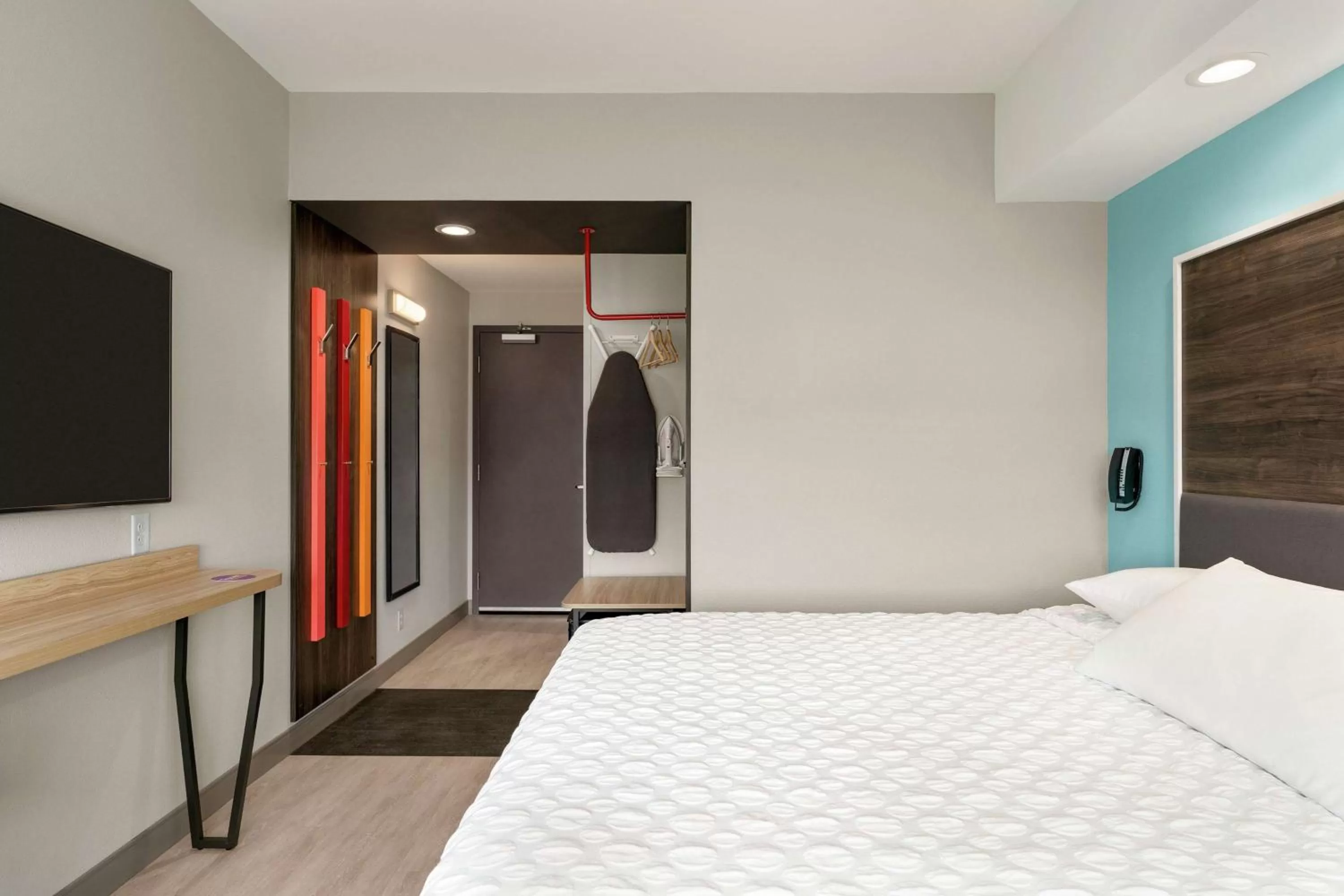 Bed in Tru By Hilton Florence I-95