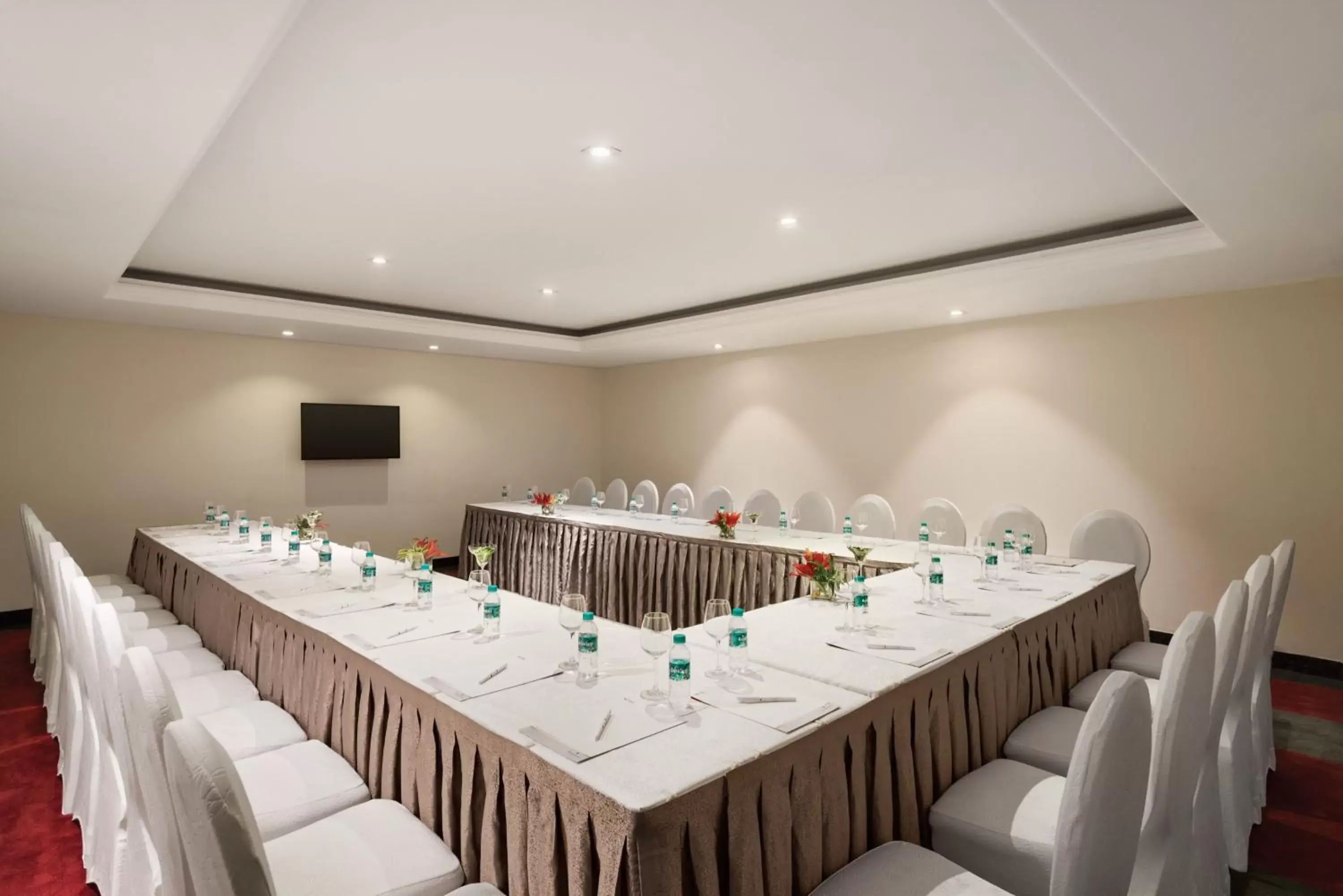 Banquet/Function facilities in Ramada Plaza By Wyndham Agra