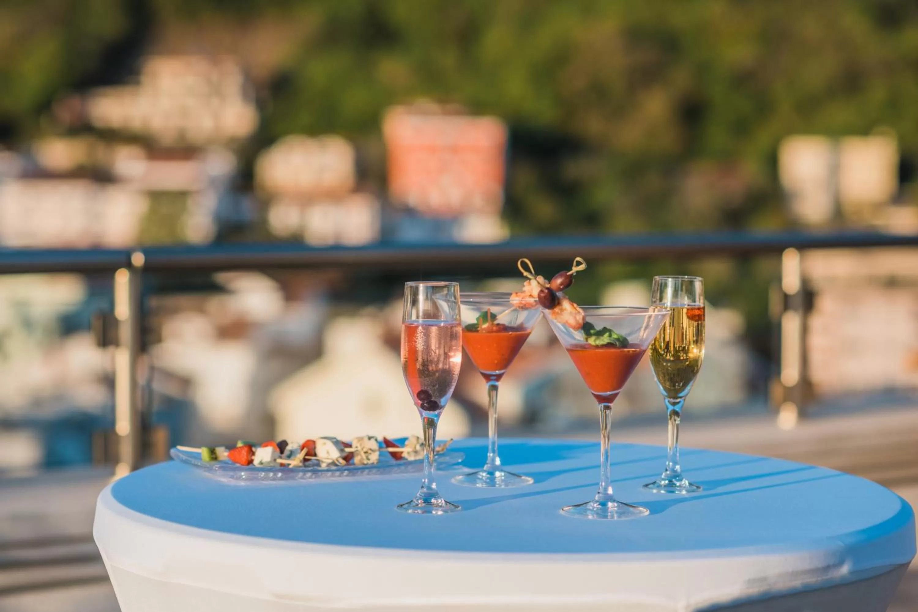 Restaurant/places to eat in Iberostar Waves Slavija