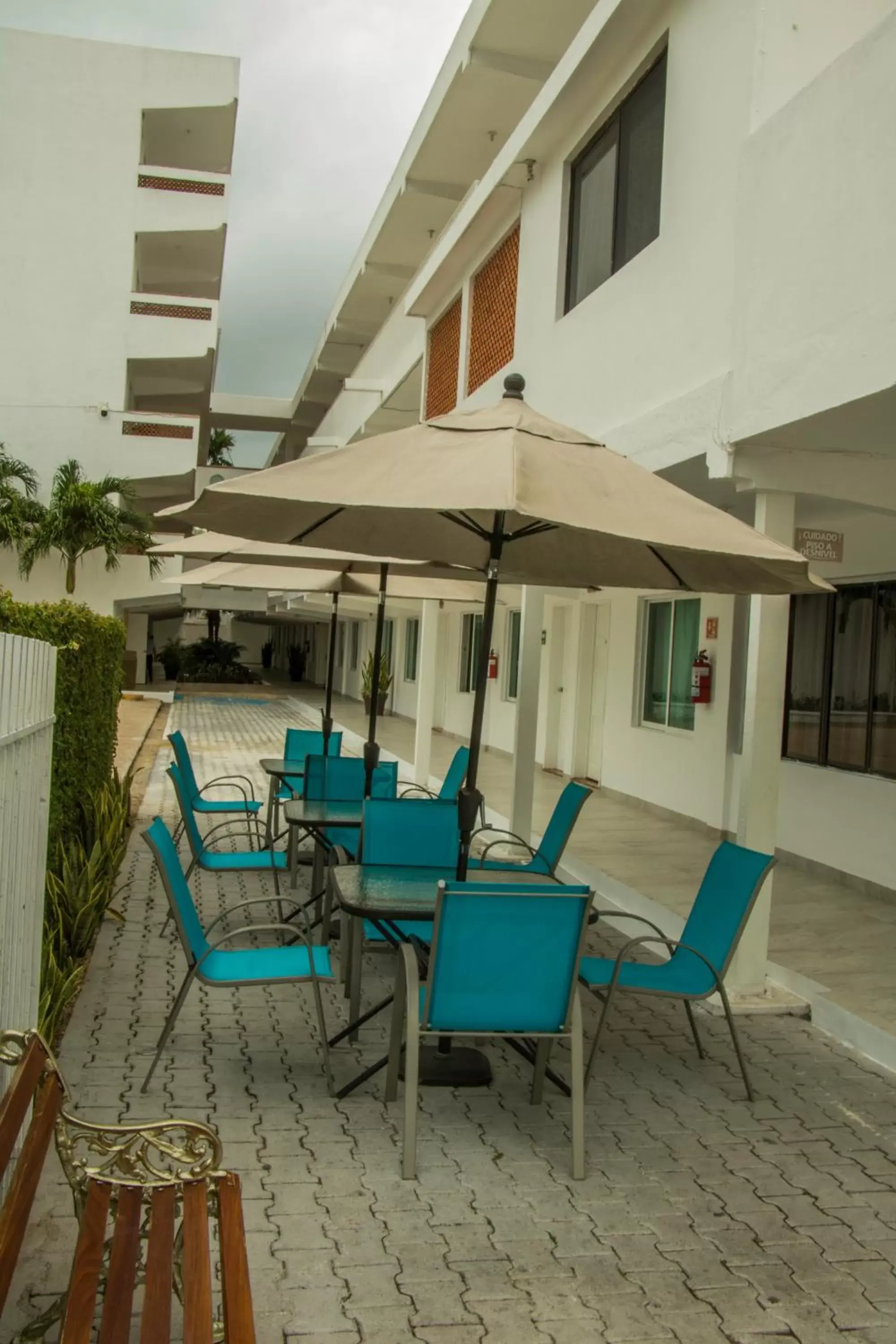 Patio in Hotel Casa Blanca