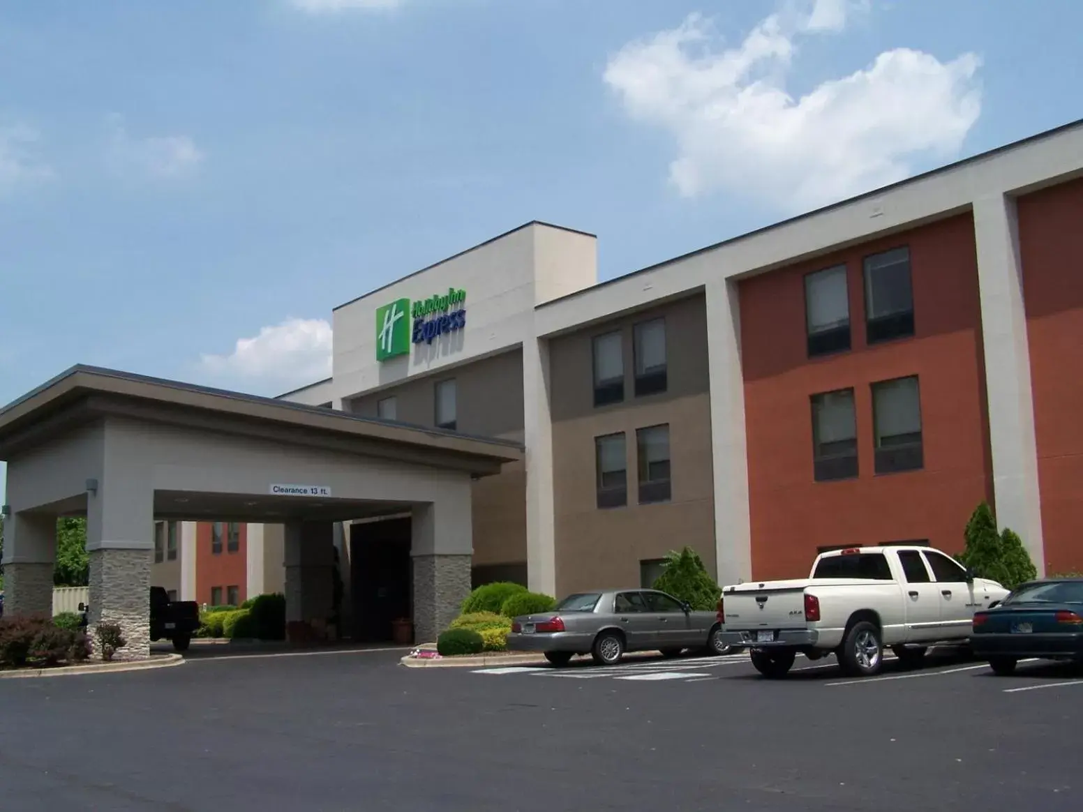 Property Building in Holiday Inn Express - New Albany