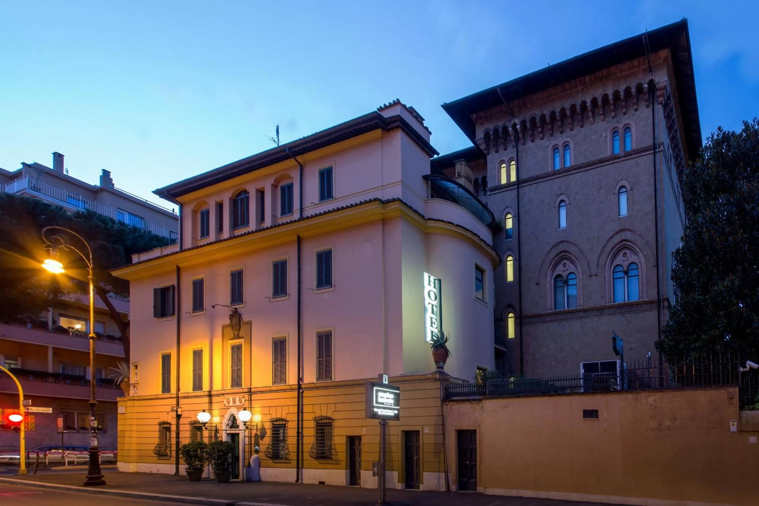 Property Building in Hotel Villa Grazioli
