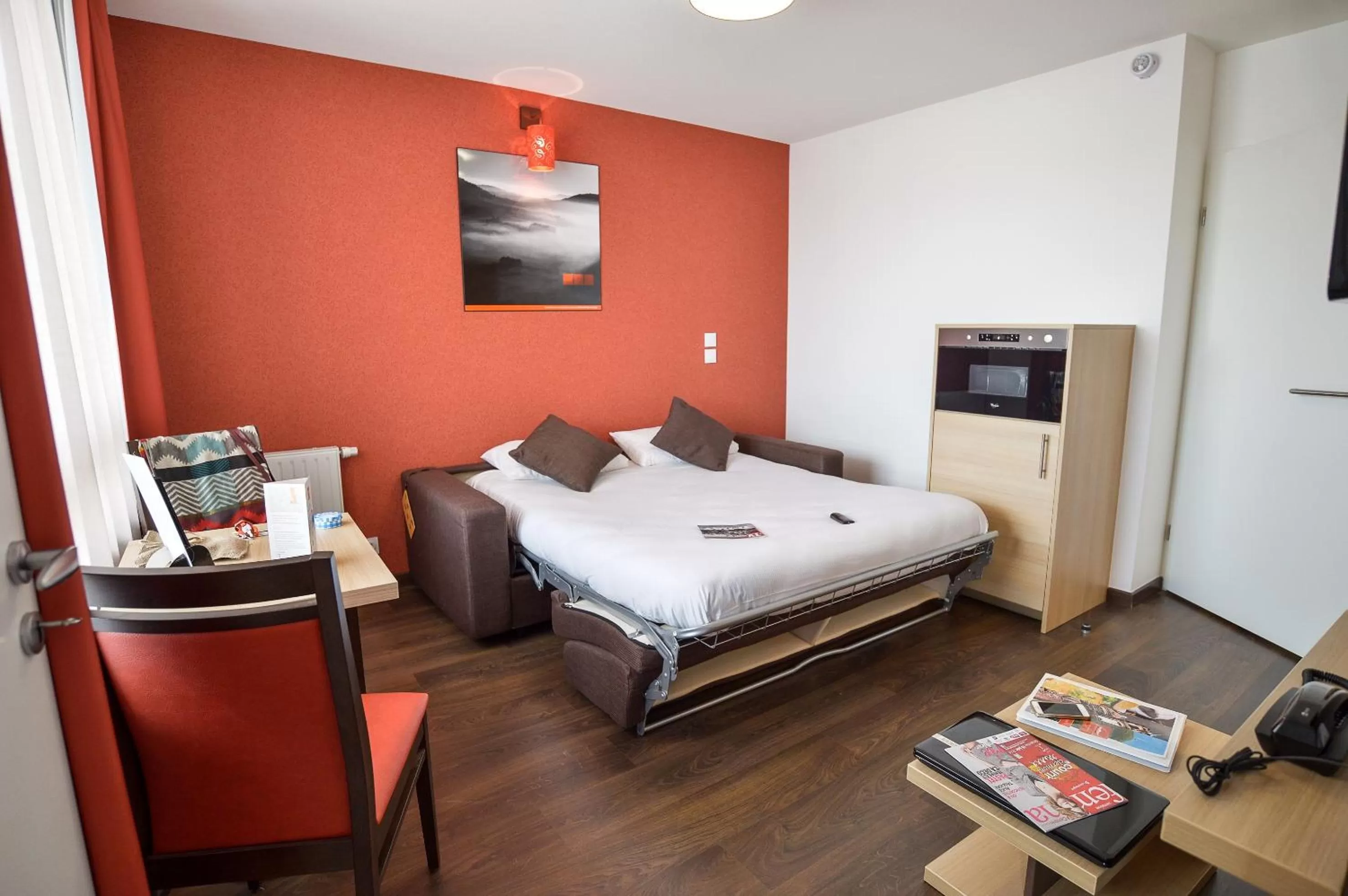 Photo of the whole room, Bed in Apparthotel Privilodges Carré de Jaude