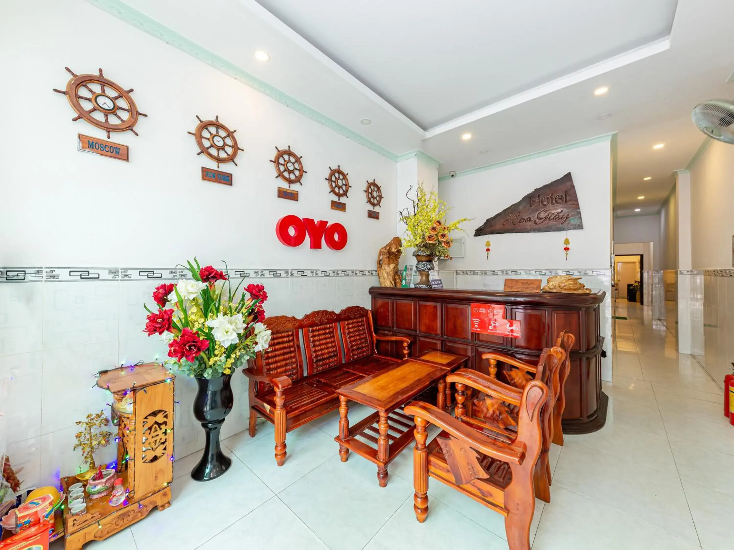 Lobby or reception in OYO 828 Hoa Giay Hotel