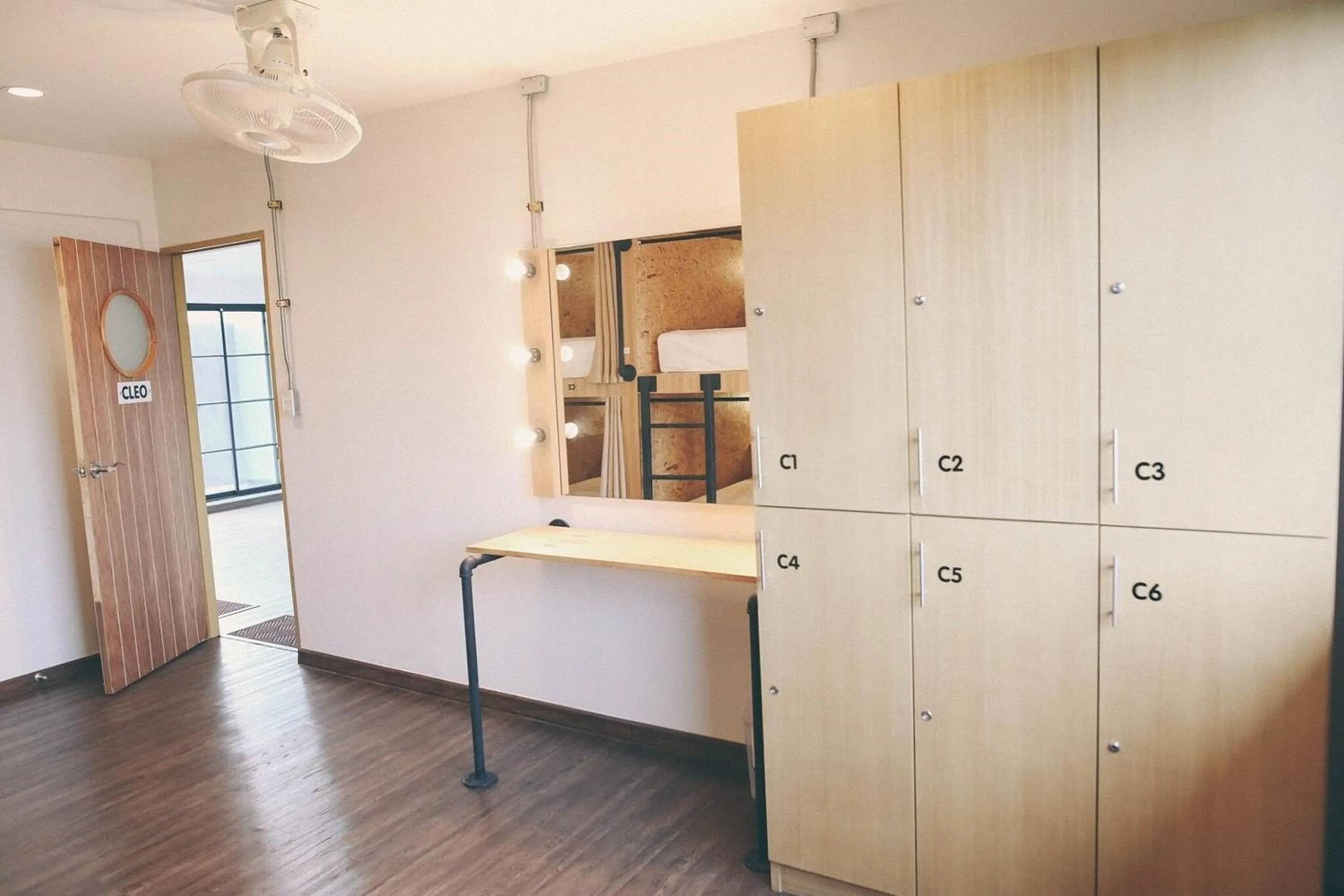 microwave in Vestique hostel