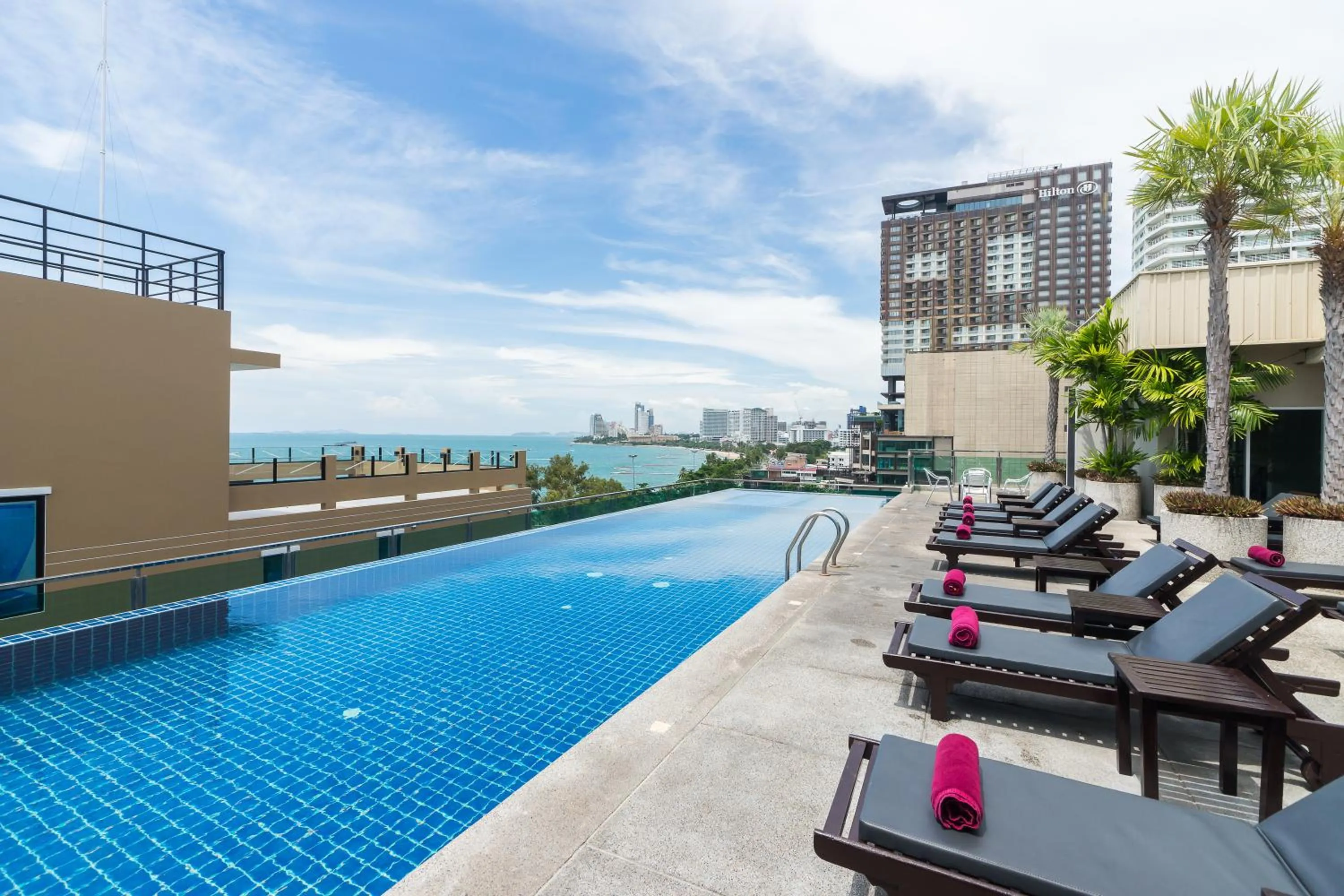  in Sea Me Spring Too Hotel