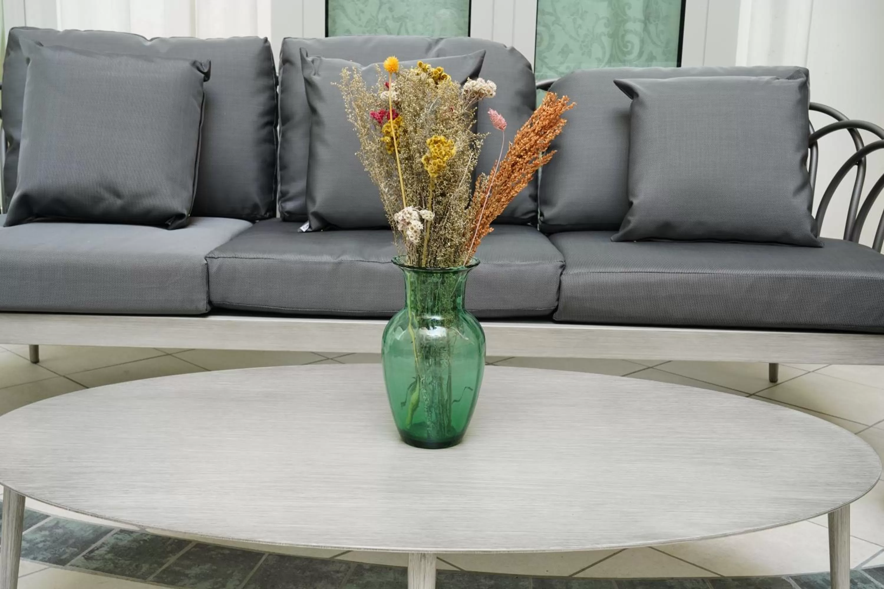 Seating Area in Sisuites