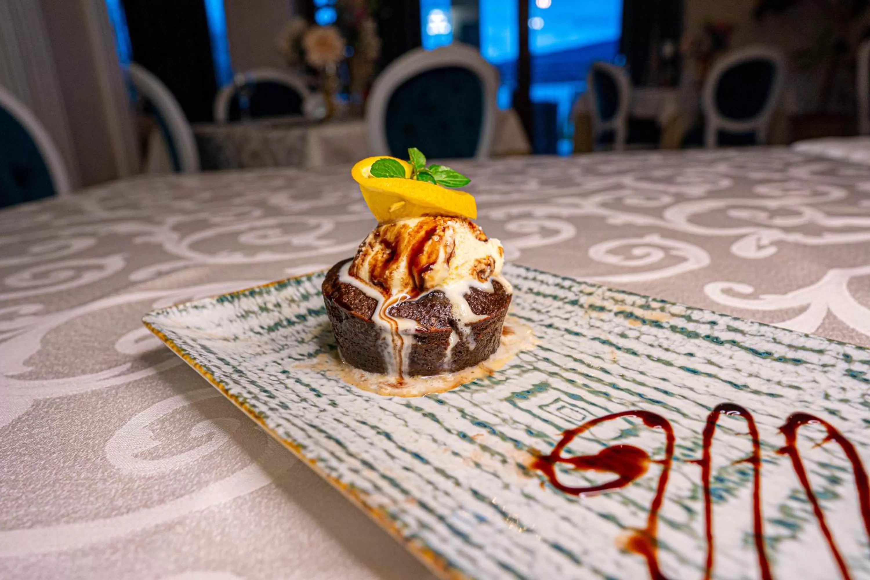 Food and drinks in Gradinile Romane