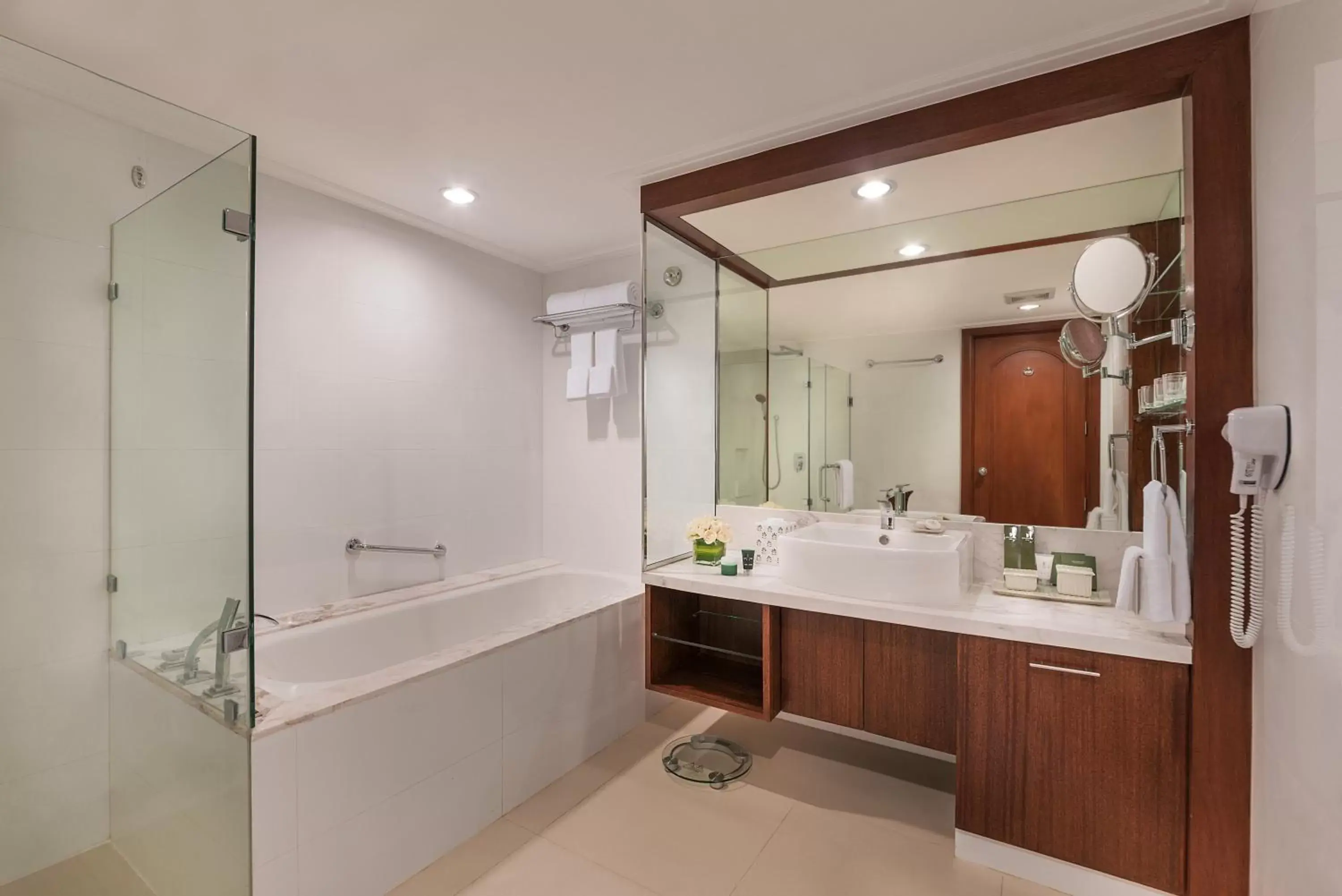 Bathroom in Discovery Suites Manila, Philippines