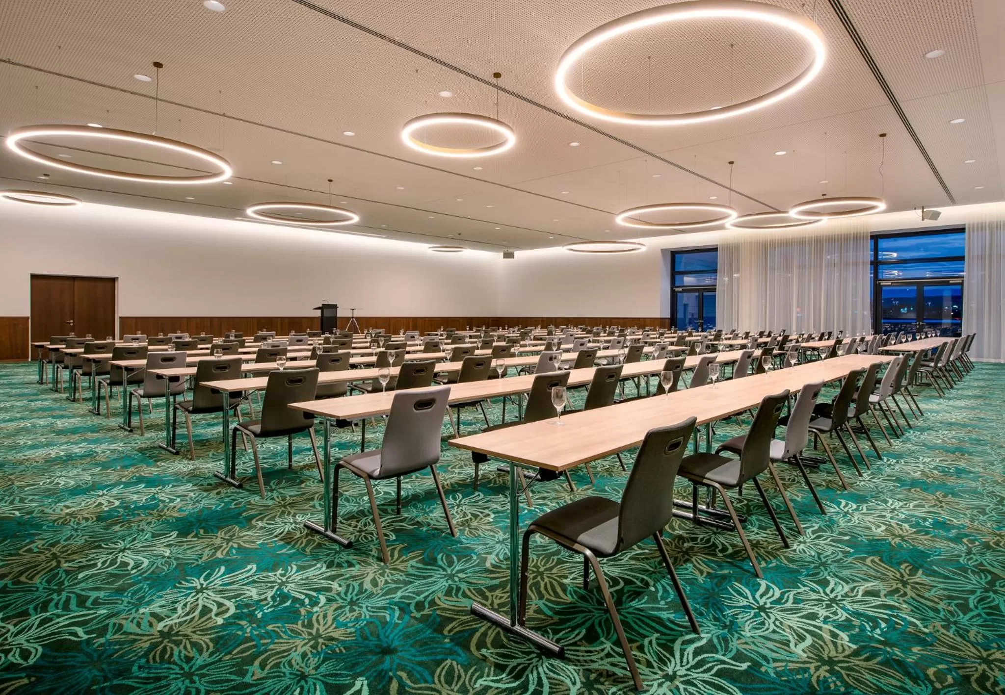 Meeting/conference room in Mövenpick Hotel Stuttgart Messe & Congress