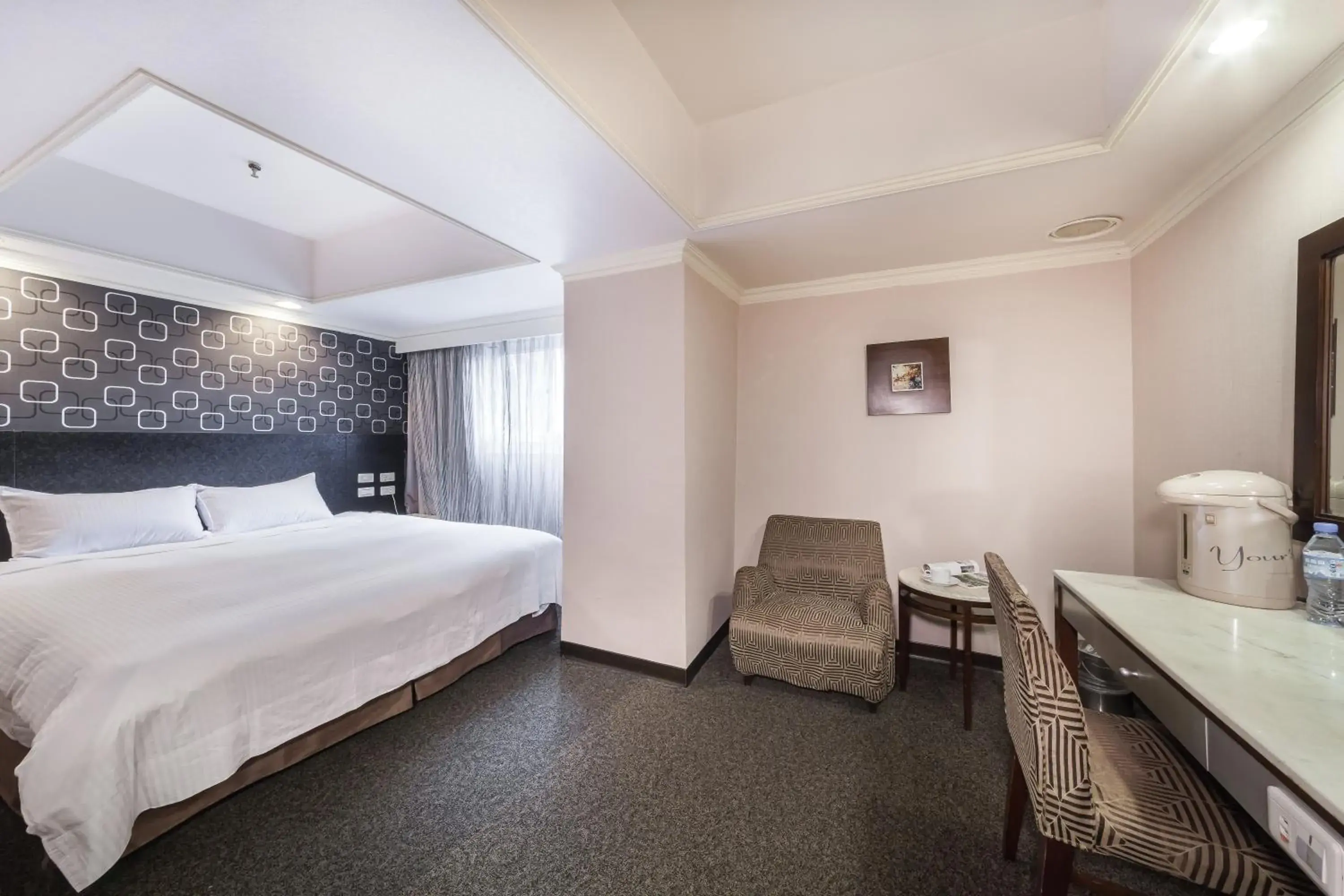 Bed in Ferrary Hotel