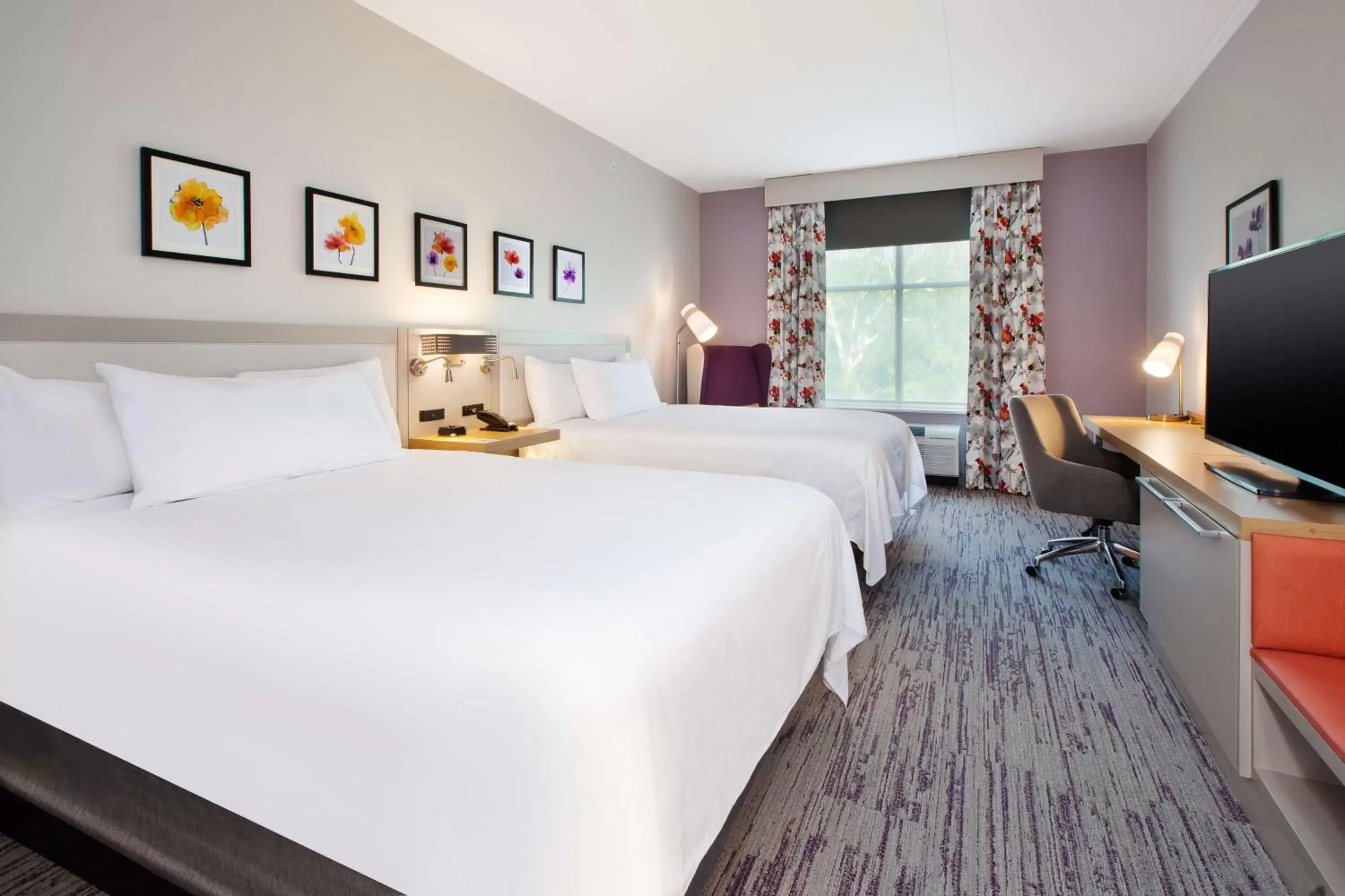 Bedroom, Bed in Hilton Garden Inn Columbus Easton, Oh