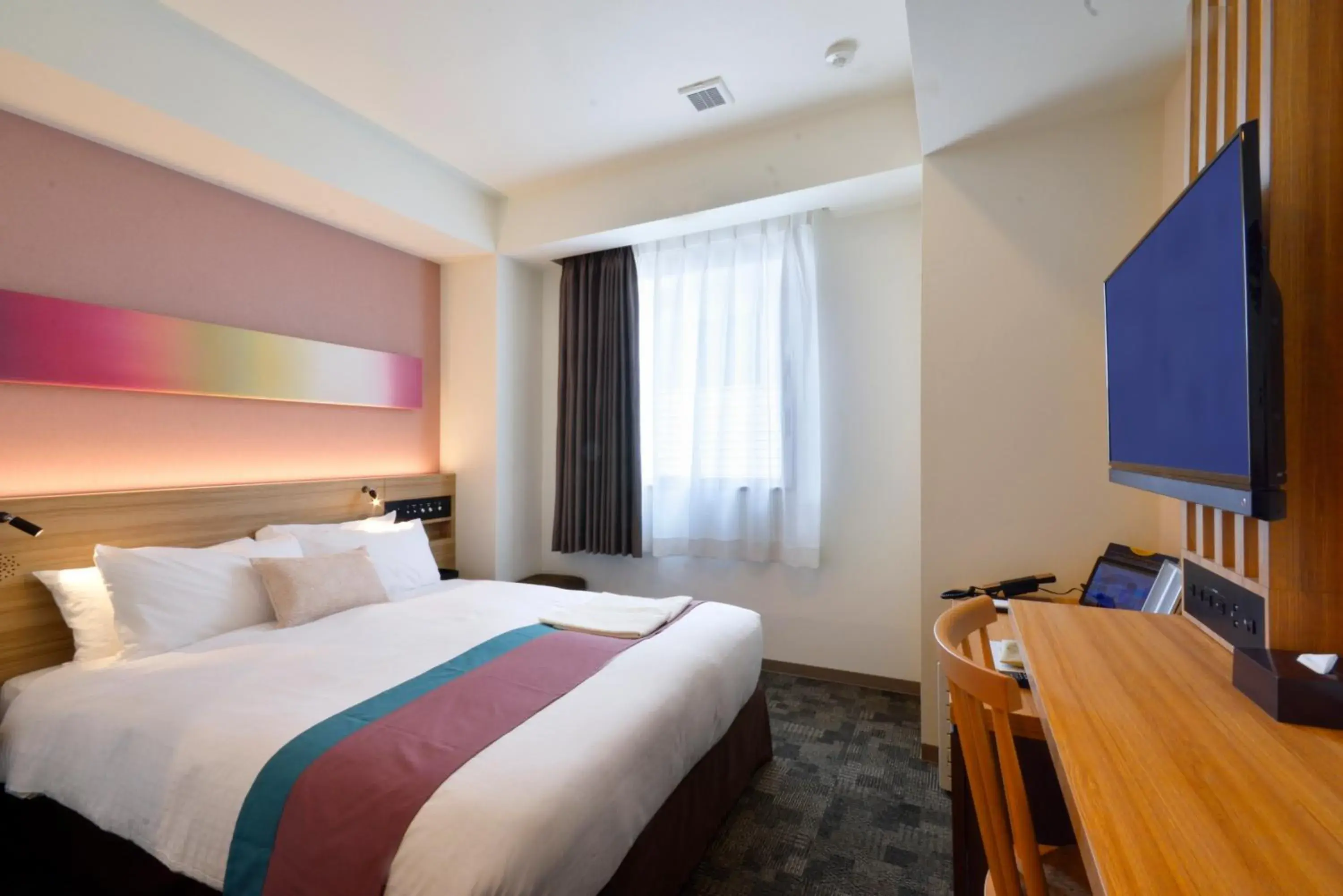 Photo of the whole room, Bed in Rembrandt Style Tokyo Nishikasai Grande Photo of the whole room, Bed in Rembrandt Style Tokyo Nishikasai Grande