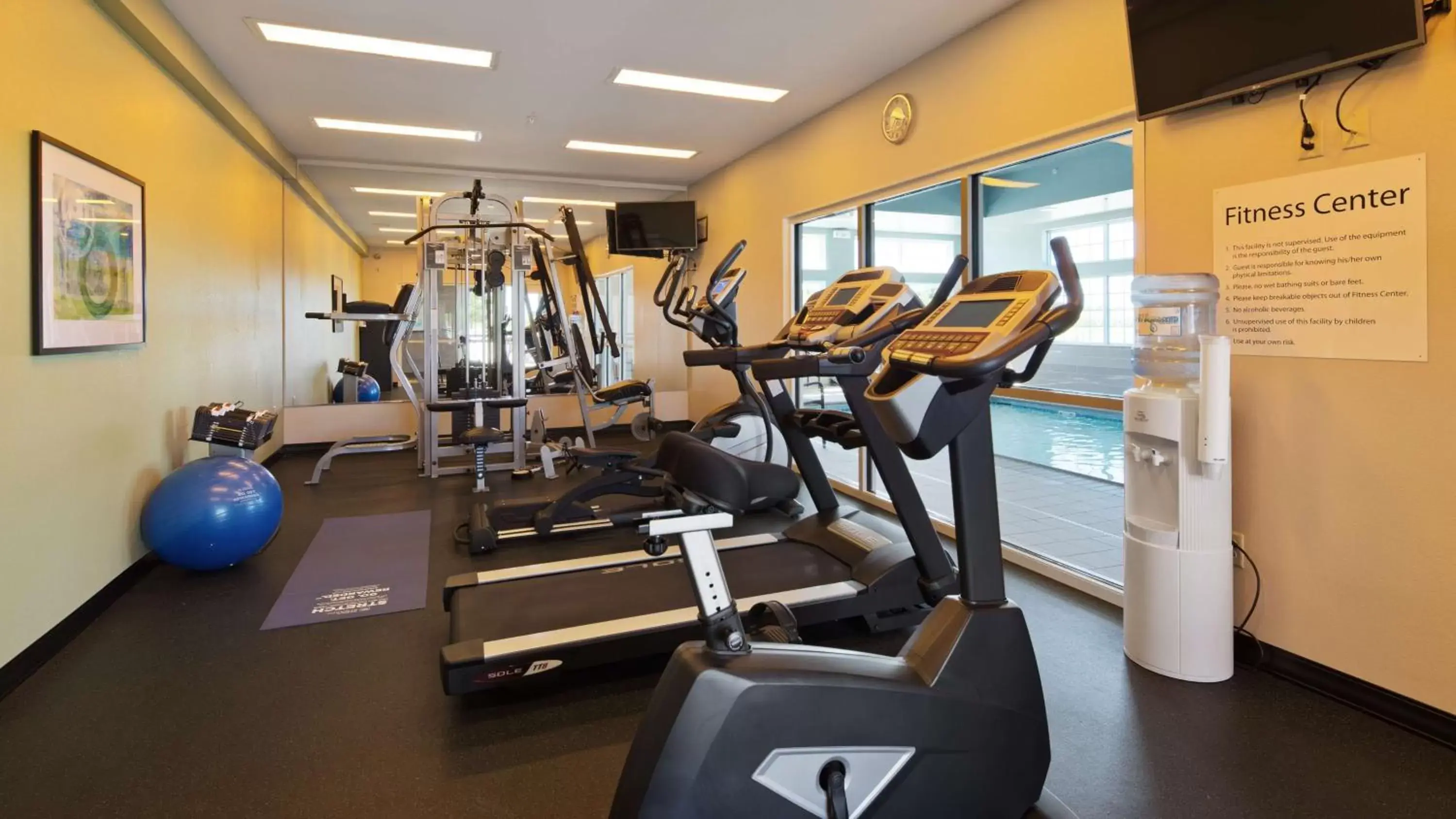 Fitness centre/facilities, Fitness Center/Facilities in Best Western Plus Patterson Park Inn