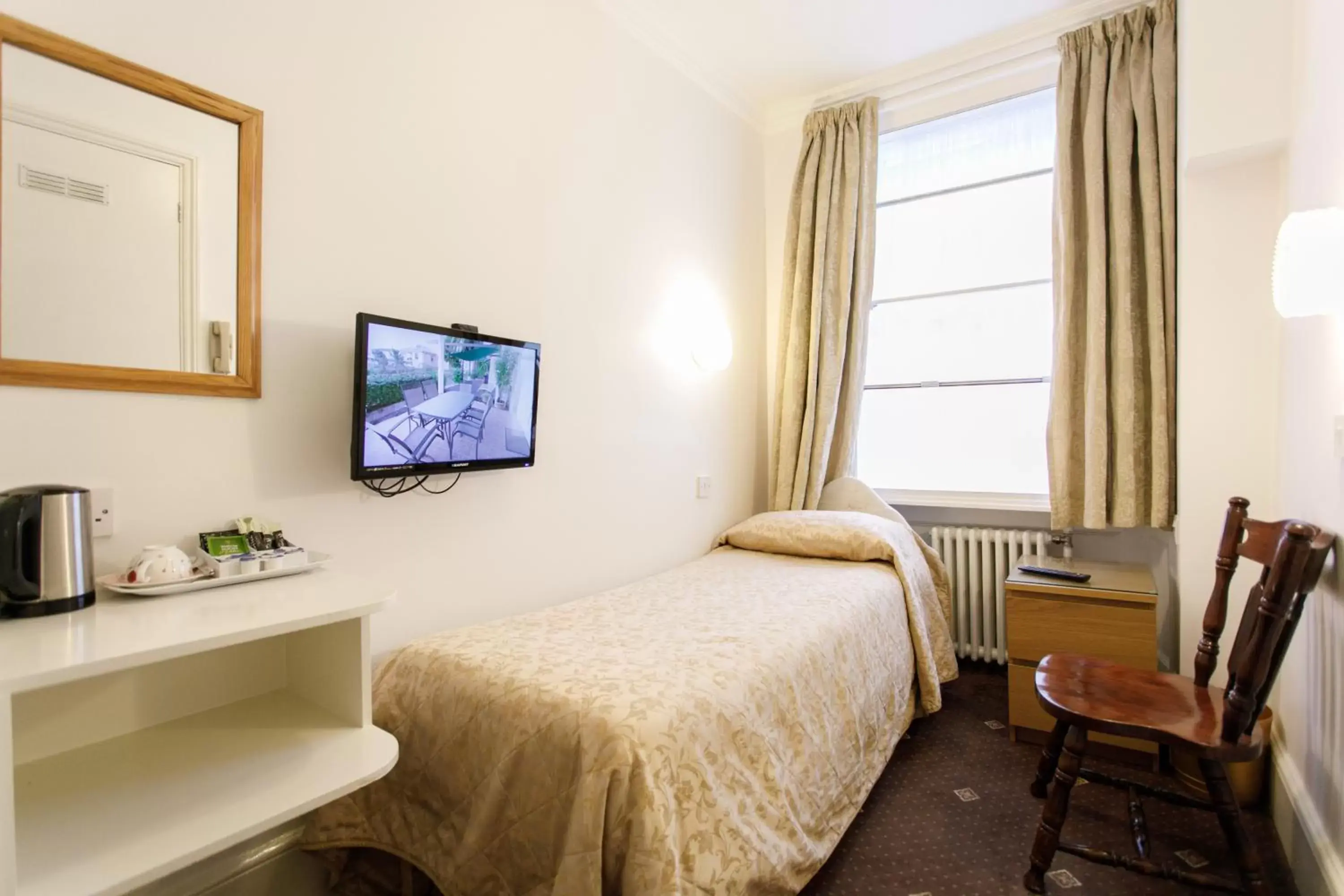 Bedroom, Bed in Jesmond Hotel