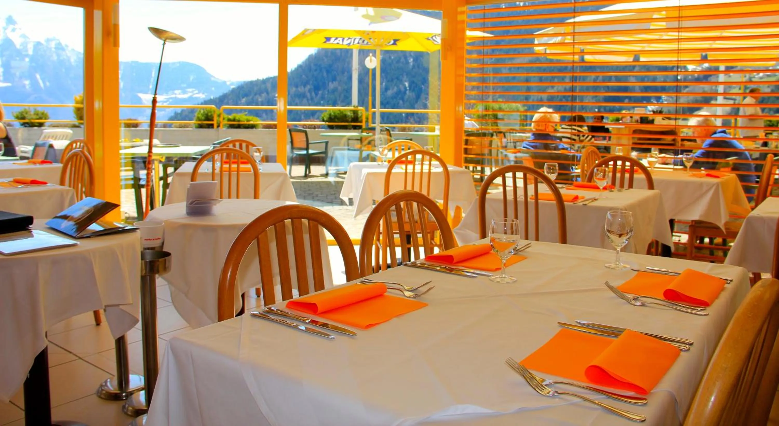 Restaurant/places to eat in Hôtel Les Bains d'Ovronnaz