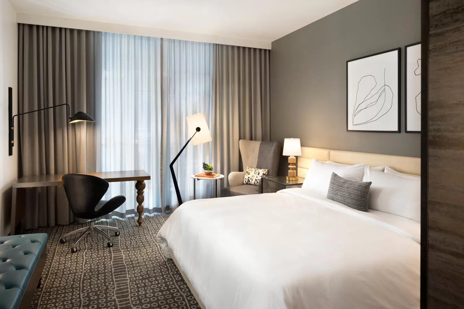 Bedroom, Bed in The MC, Autograph Collection