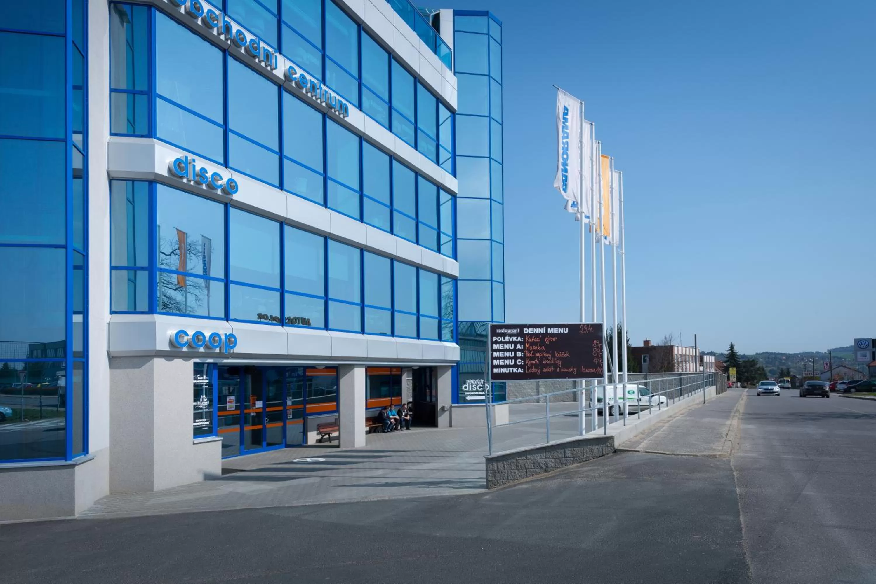 Facade/entrance in OC Panorama