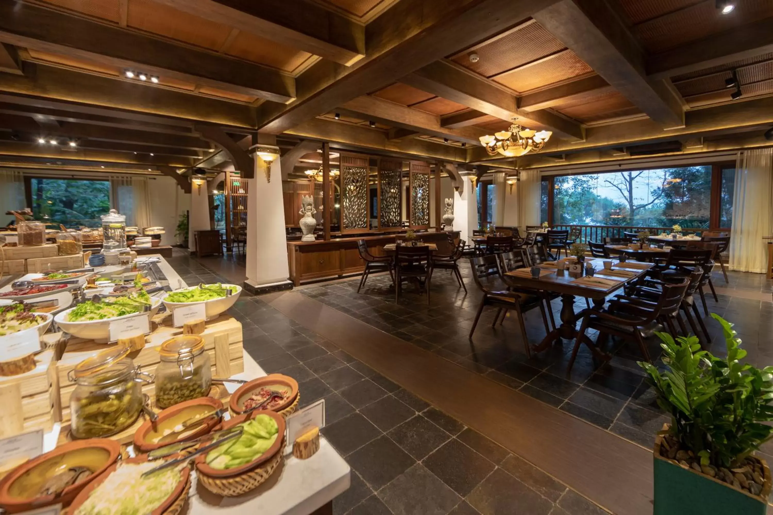 Breakfast, Restaurant/Places to Eat in Melia Ba Vi Mountain Retreat