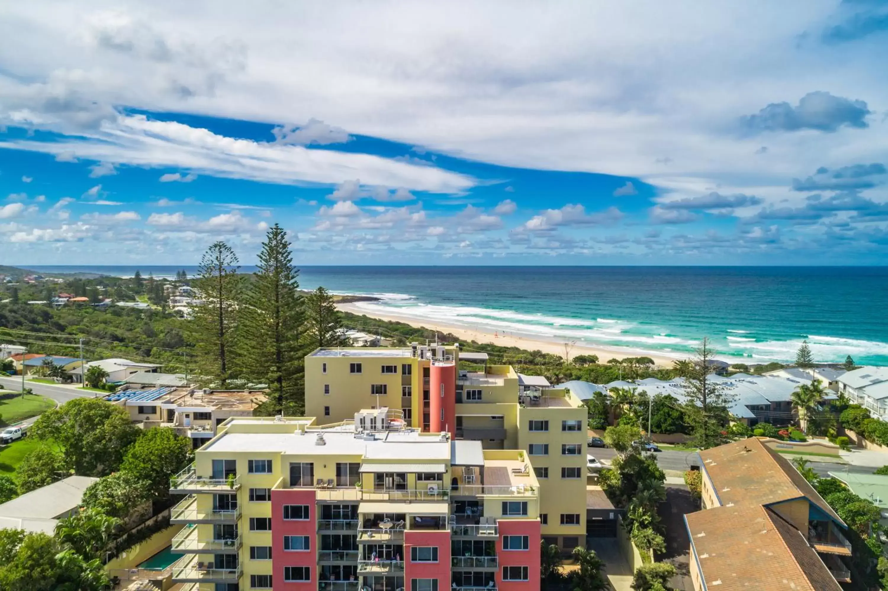 Property building, Bird's-eye View in Grandview Apartments