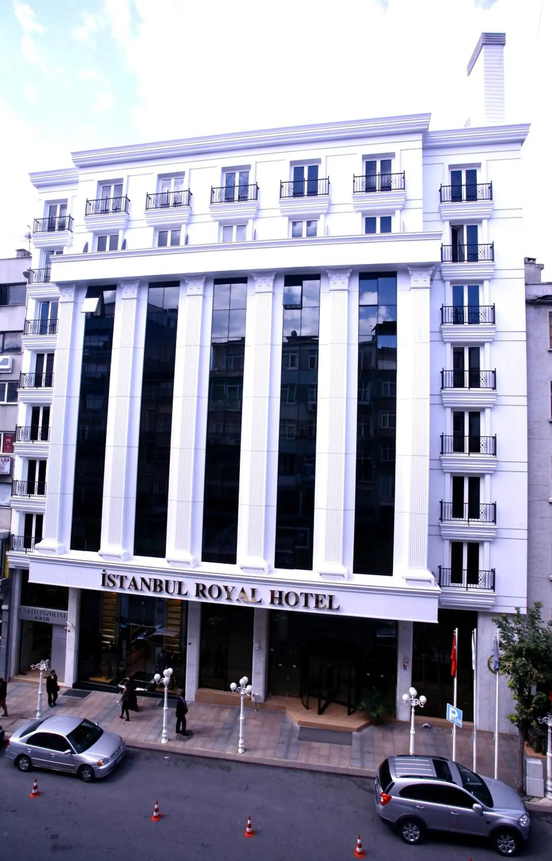 Day, Property Building in Istanbul Royal Hotel