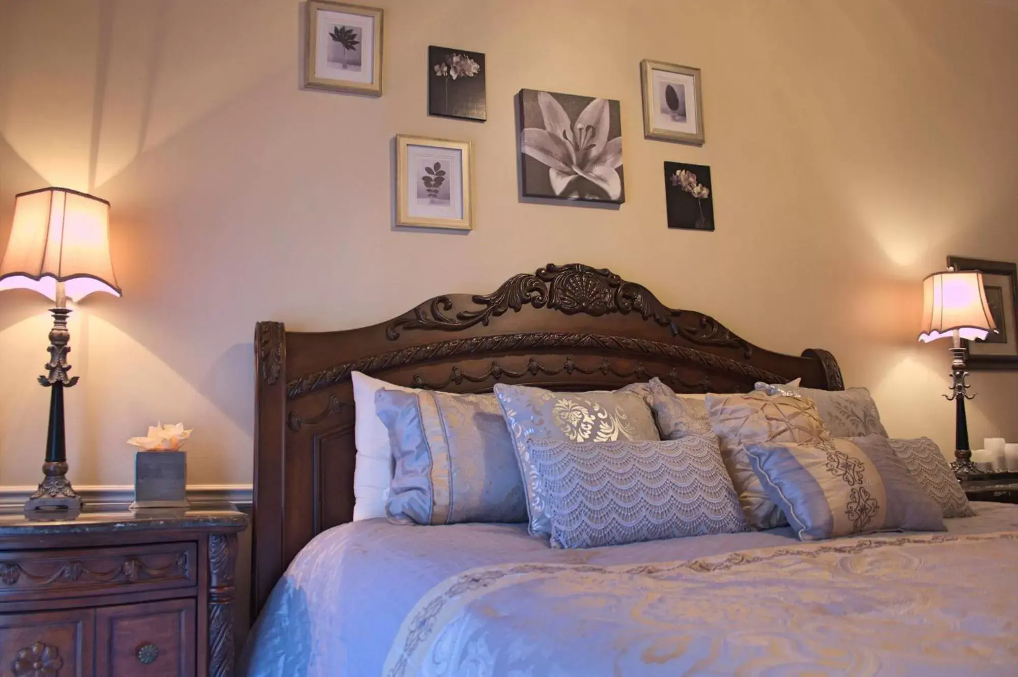 Bed in Black Bear Manor Bed in Black Bear Manor