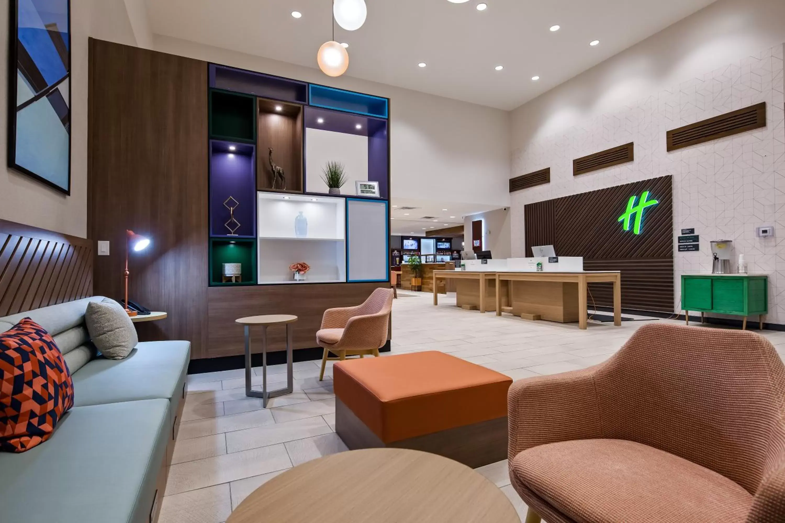 Seating Area in Holiday Inn - Clarksville Northeast , an IHG Hotel